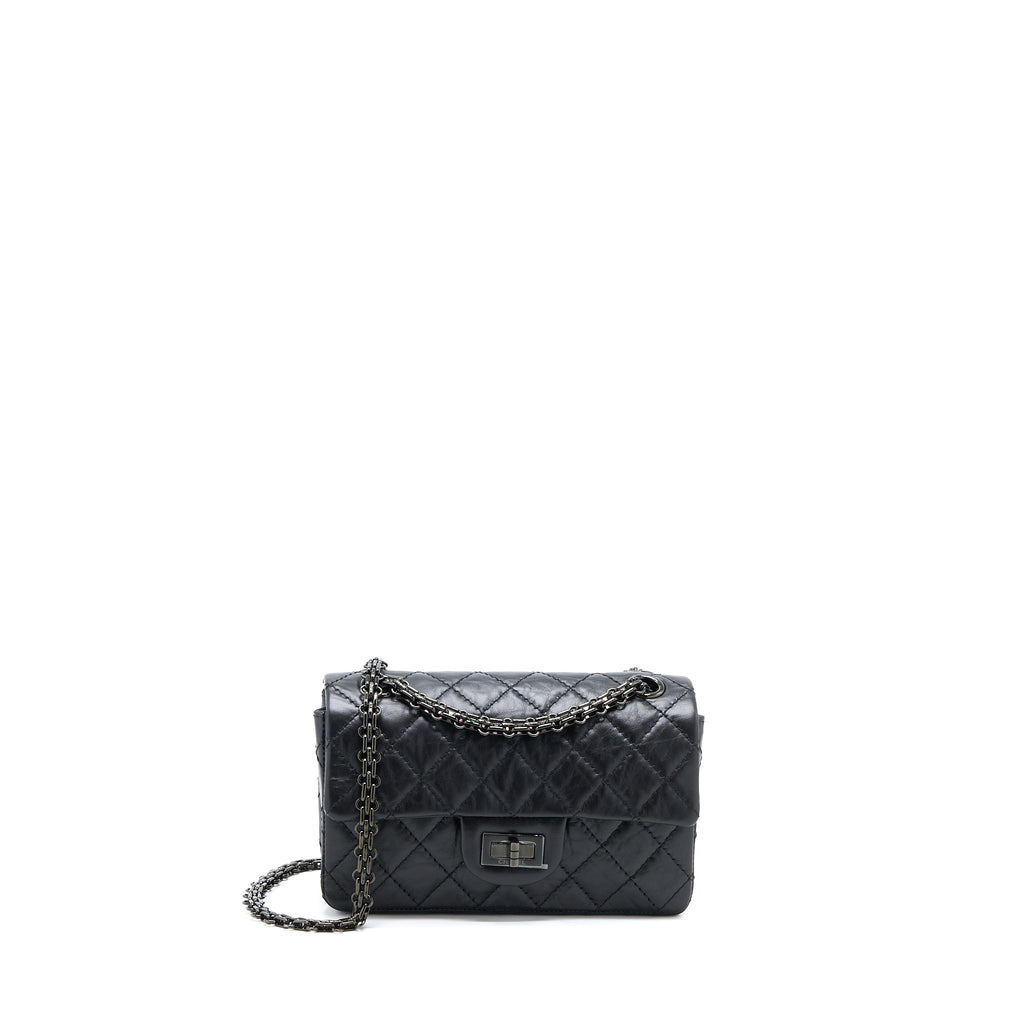 CHANEL MINI 2.55 REISSUE AGED CALFSKIN SO BLACK WITH BLACK HARDWARE (MICROCHIP)