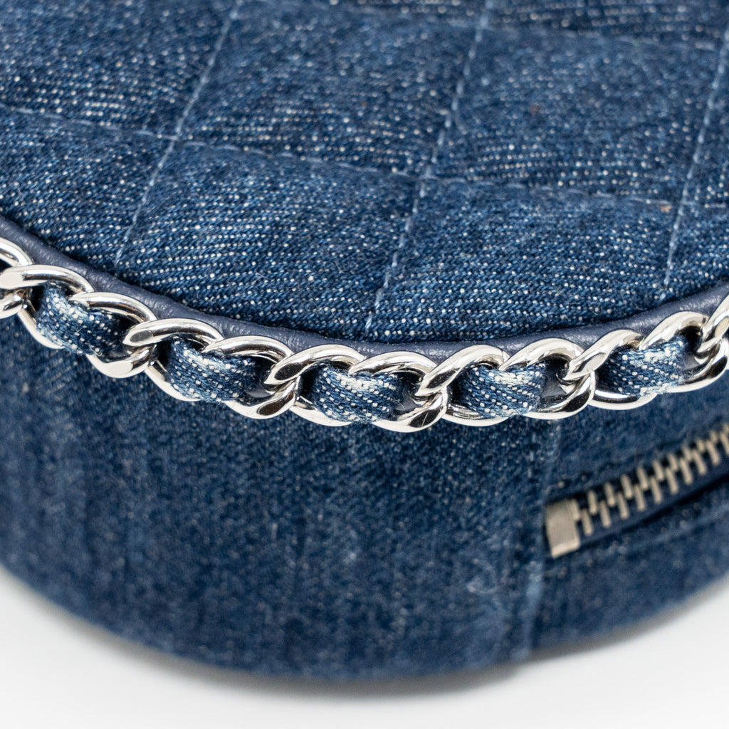 CHANEL CC QUILTED ROUND CLUTCH WITH CHAIN DENIM DARK BLUE SHW