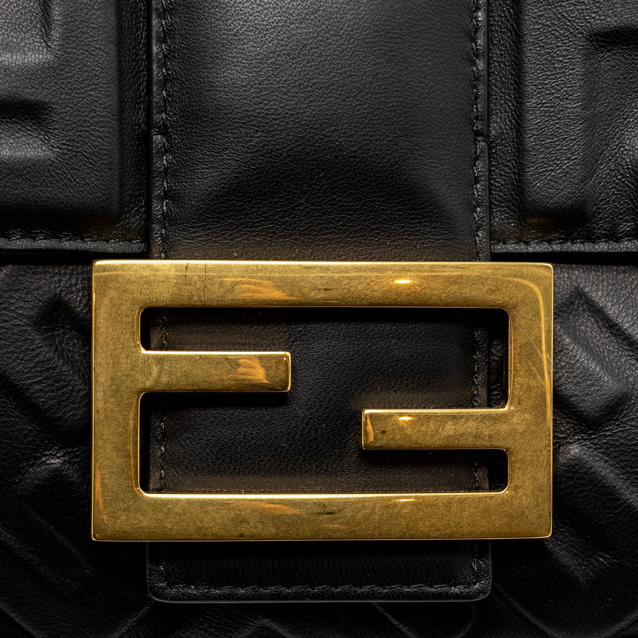 FENDI LARGE BAGUETTE BAG NAPPA BLACK GHW