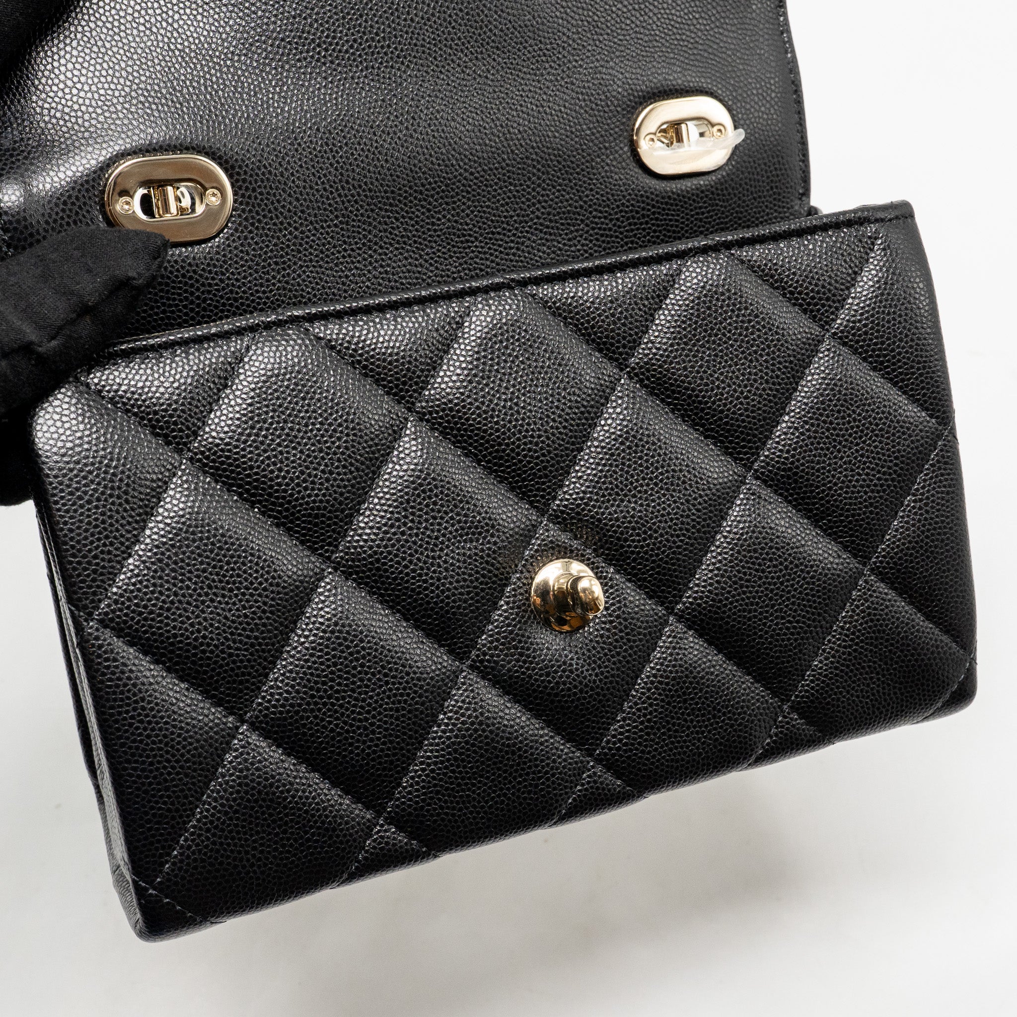 CHANEL TOP HANDLE QUILTED CC FLAP BAG CAVIAR BLACK LGHW (MICROCHIP)