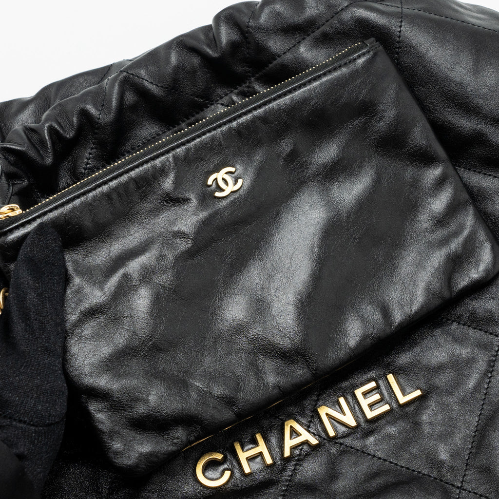 CHANEL MEDIUM 22 BAG SHINY CALFSKIN BLACK BRUSHED GHW(MICROCHIP)