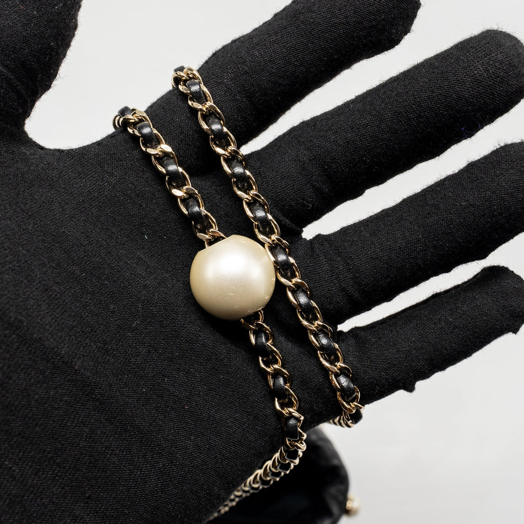 CHANEL ABOUT PEARLS QUILTED DRAWSTRING BUCKET BAG LAMBSKIN BLACK LGHW