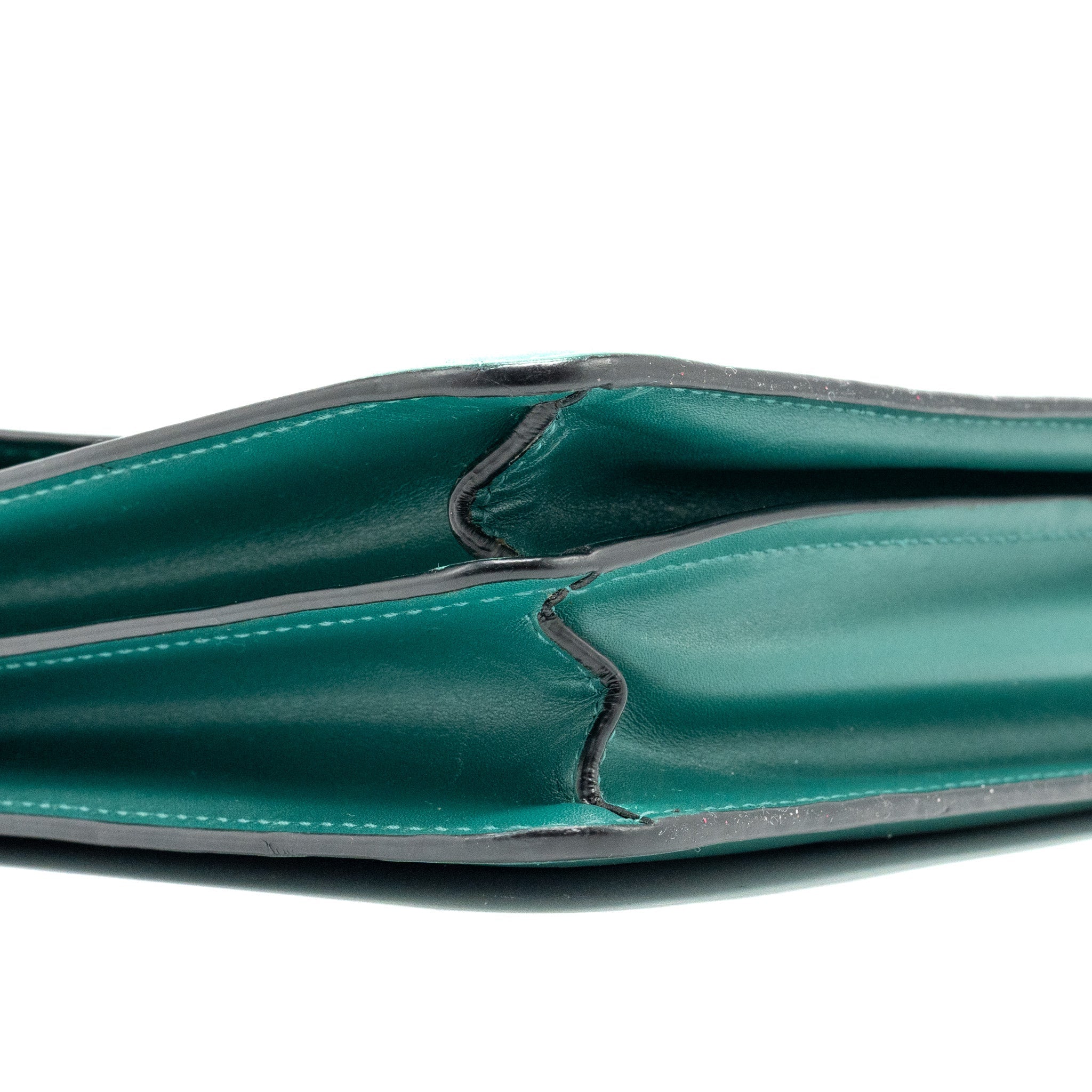 BVLGARI SERPENTI FOREVER FLAP BAG CALFSKIN GREEN GHW