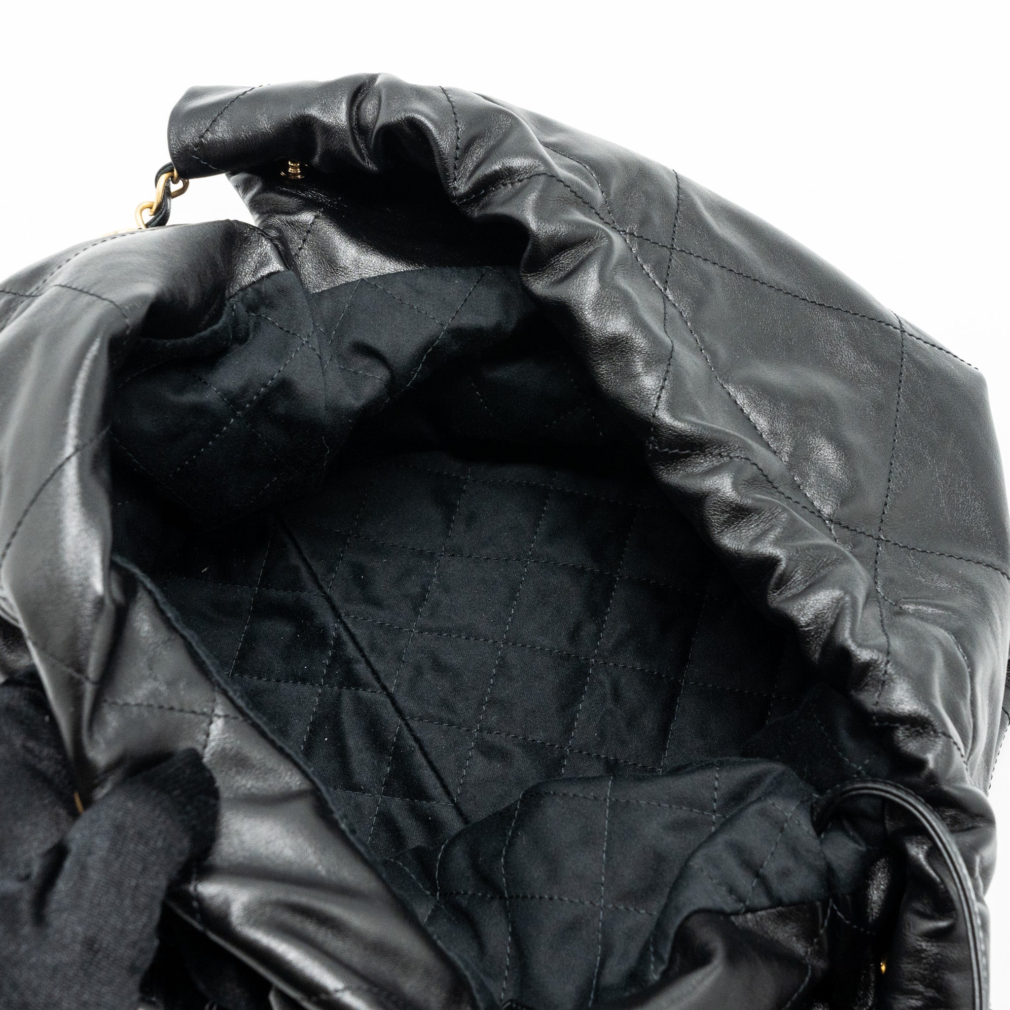 CHANEL MEDIUM 22 BAG SHINY CALFSKIN BLACK BRUSHED GHW(MICROCHIP)