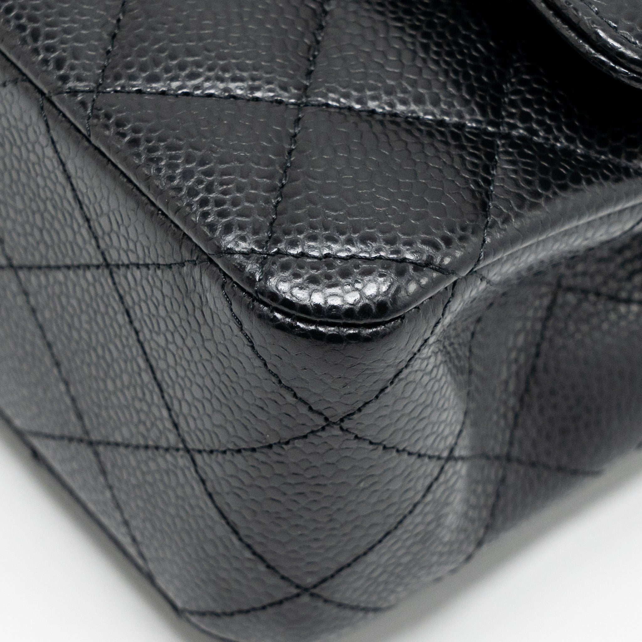 CHANEL MEDIUM CLASSIC DOUBLE FLAP BAG CAVIAR BLACK GHW (MICROCHIP)