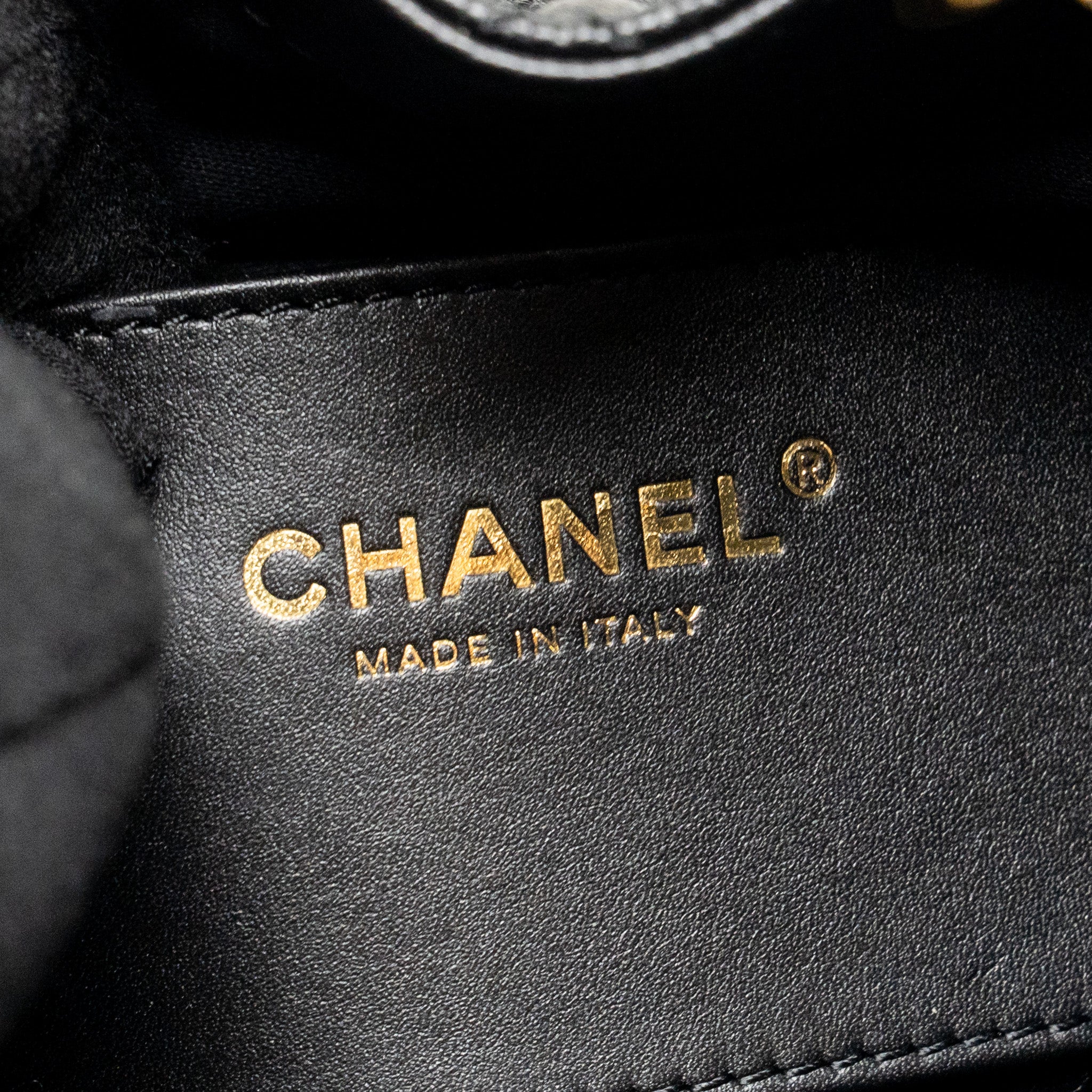 CHANEL SMALL 25 BAG CAVIAR BLACK GHW (MICROCHIP)