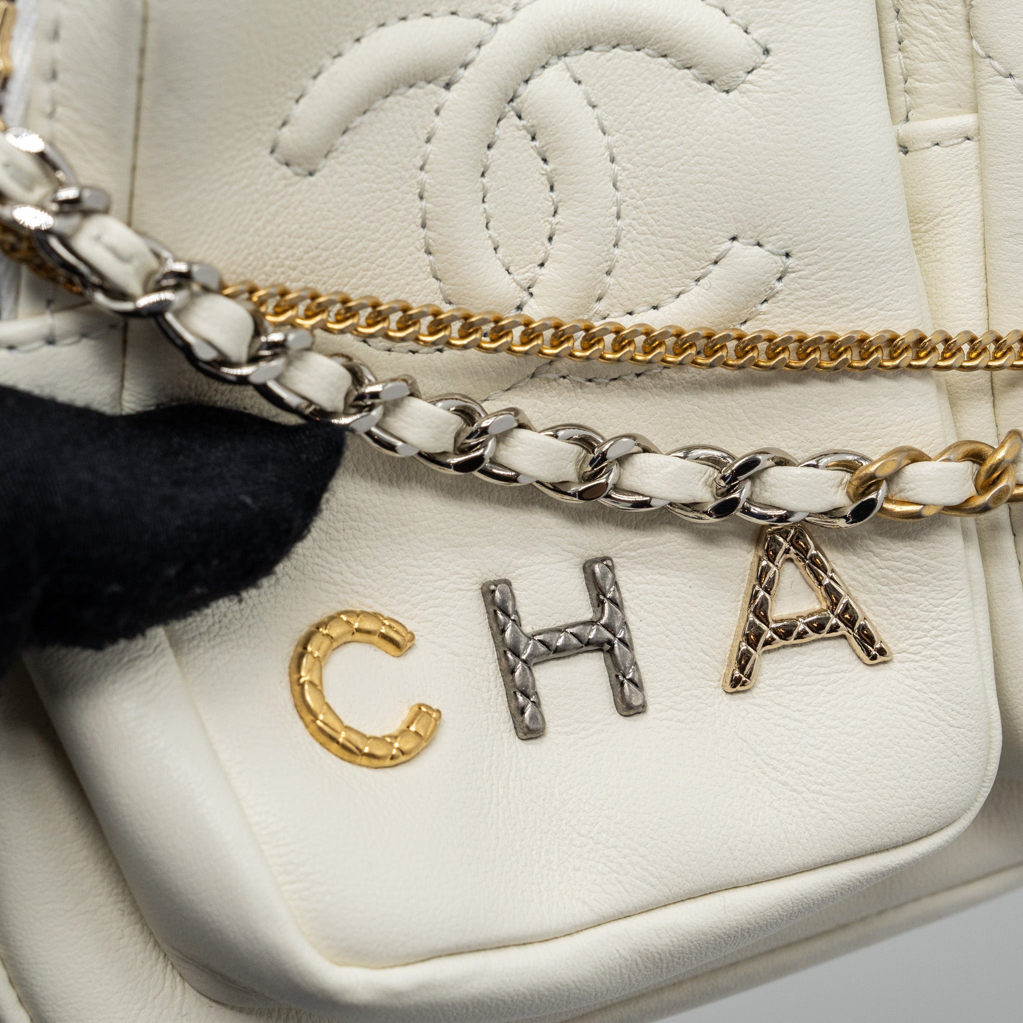 CHANEL SMALL CAMERA BAG CALFSKIN WHITE MULTICOLOUR HARDWARE(MICROCHIP)