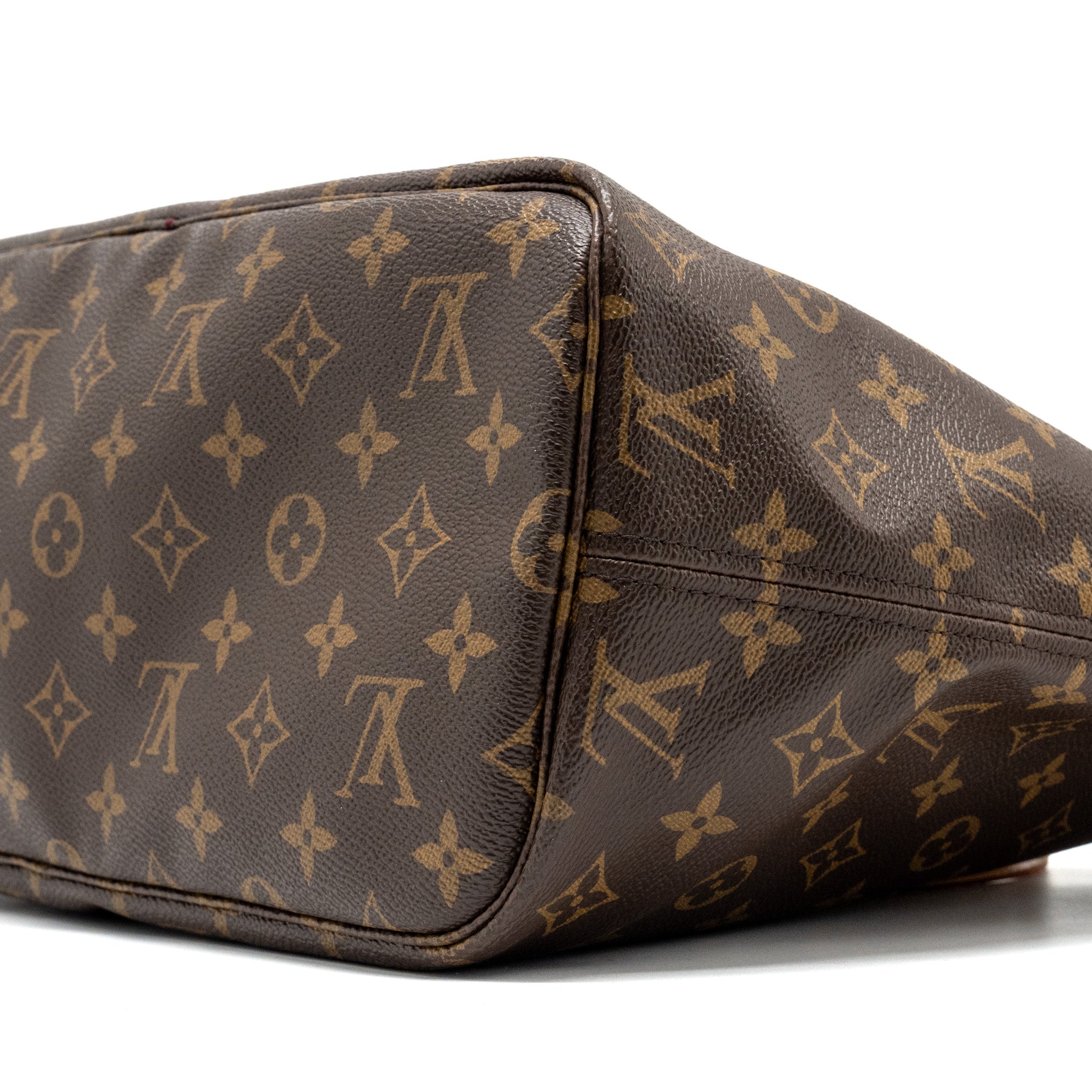 LOUIS VUITTON NEVERFULL MM MONOGRAM CANVAS GHW