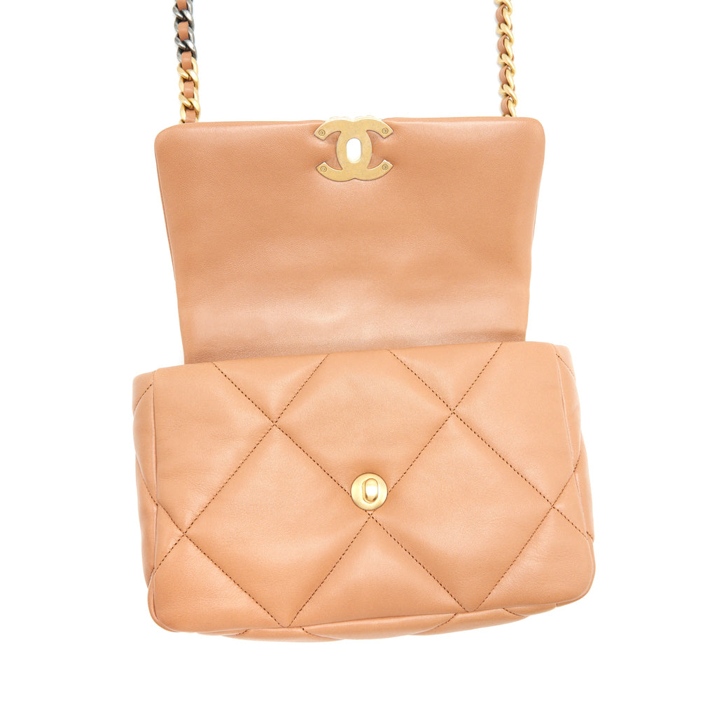 CHANEL 21P CARAMEL SMALL 19 FLAP BAG GHW
