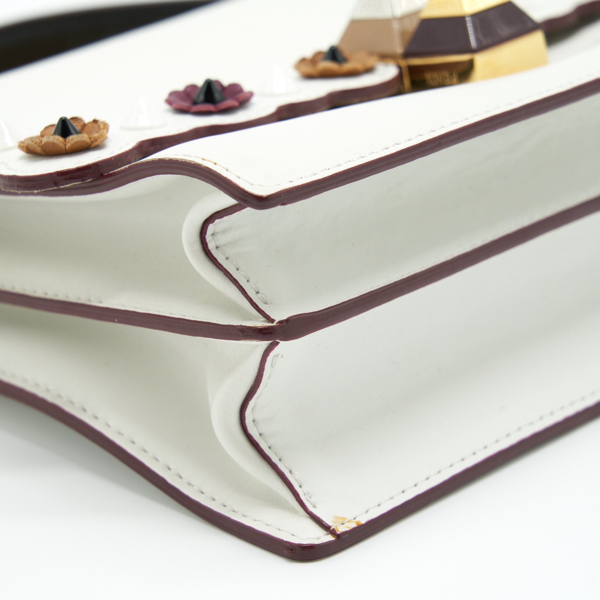 FENDI KAN I BAG WHITE/MULTICOLOUR GOLD AND SILVER HARDWARE