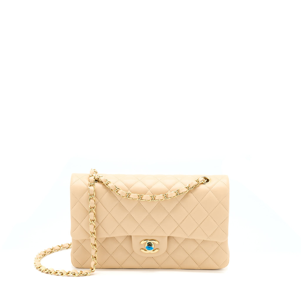 CHANEL MEDIUM CLASSIC FLAP BAG LAMBSKIN BEIGE LGHW (MICROCHIP)