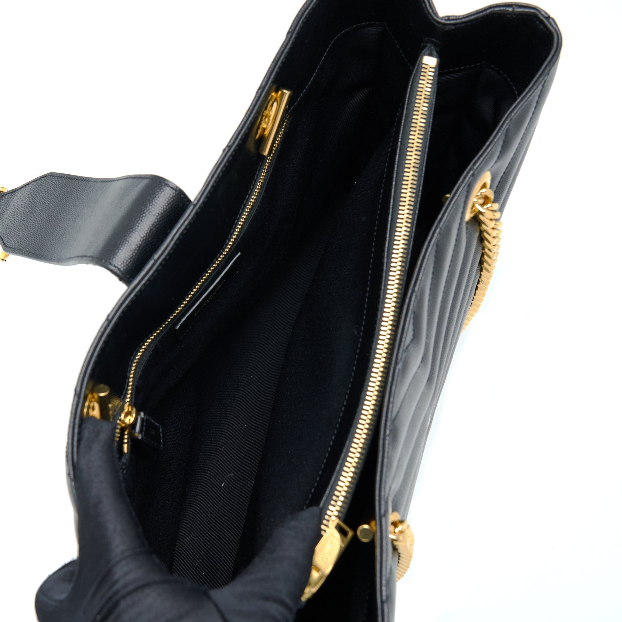 SAINT LAURENT/YSL CHEVRON TOTE BAG BLACK GHW