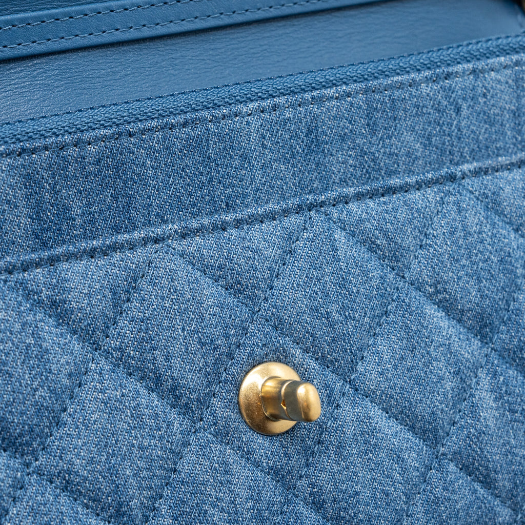 CHANEL 22C PEARL CRUSH WALLET ON CHAIN DENIM BLUE GHW (MICROCHIP)