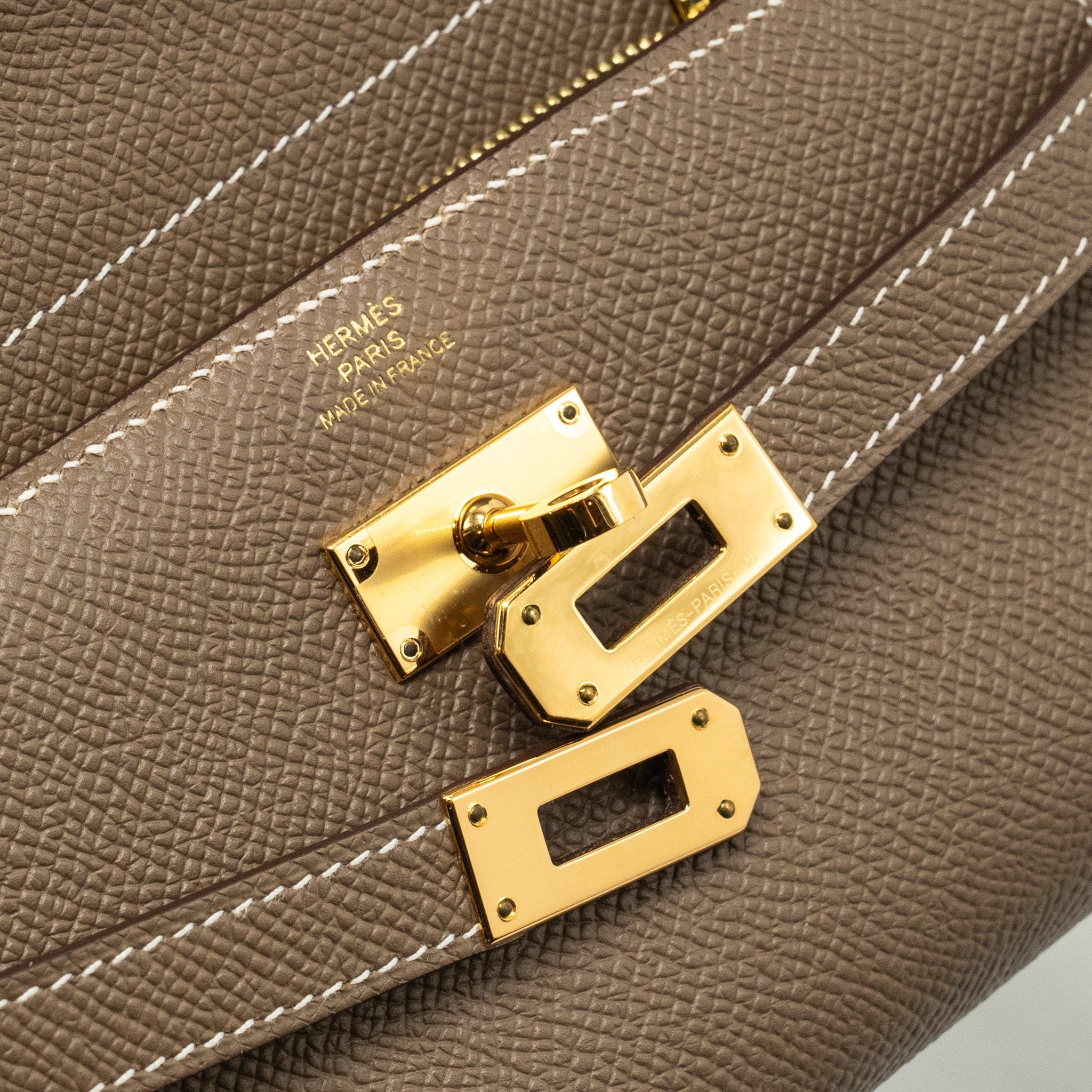HERMES KELLY COMPACT WALLET EPSOM ETOUPE GHW