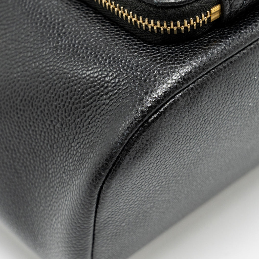 CHANEL BUSINESS AFFINITY DRAWSTRING BUCKET BAG CAVIAR BLACK GHW
