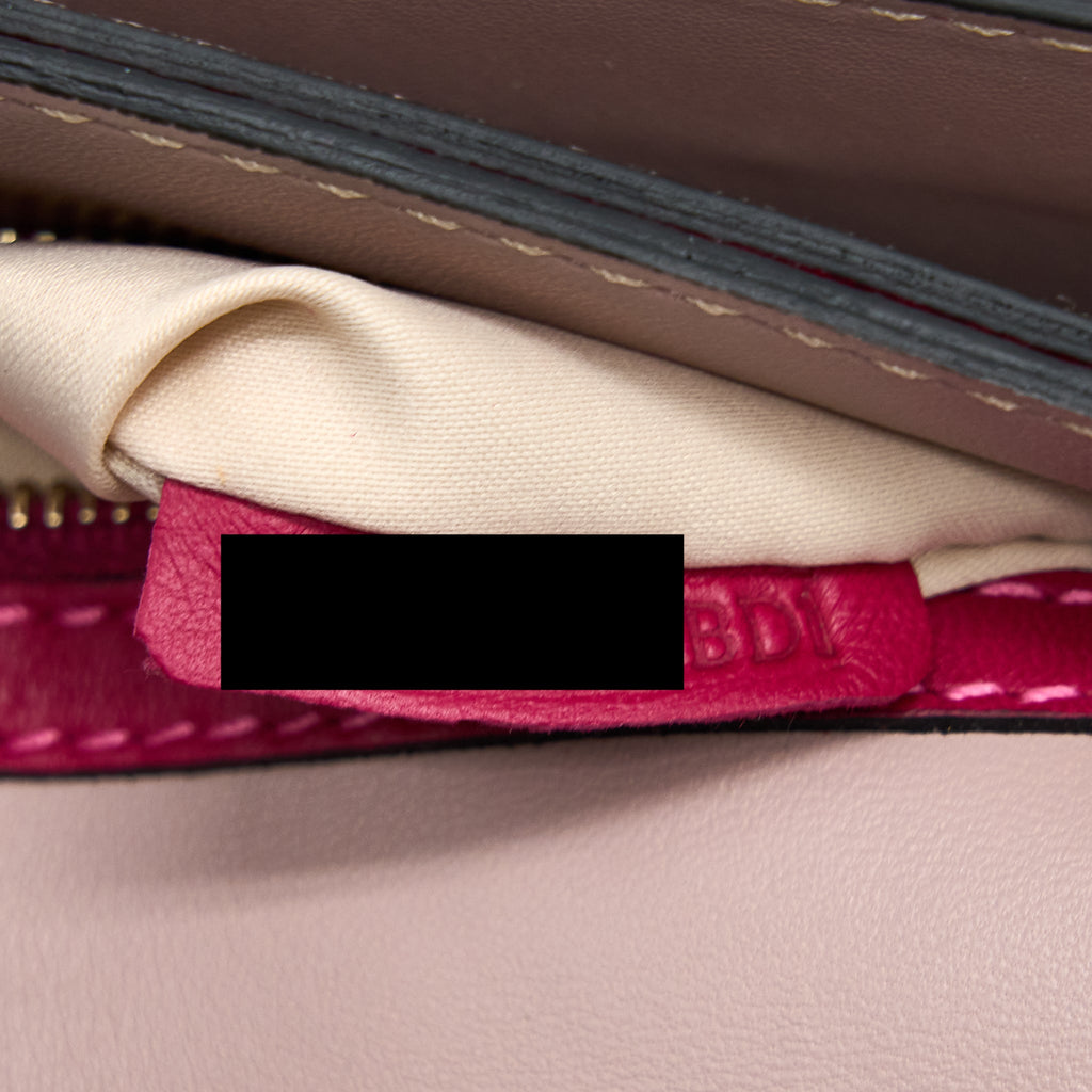 VALENTINO ROCKSTUD CLUTCH RED GHW
