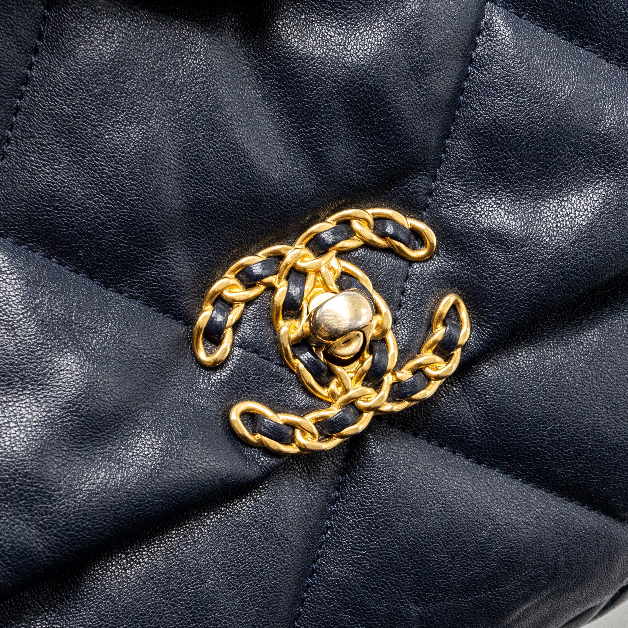 CHANEL LARGE 19 BAG 30CM LAMBSKIN NAVY MULTICOLOUR HARDWARE