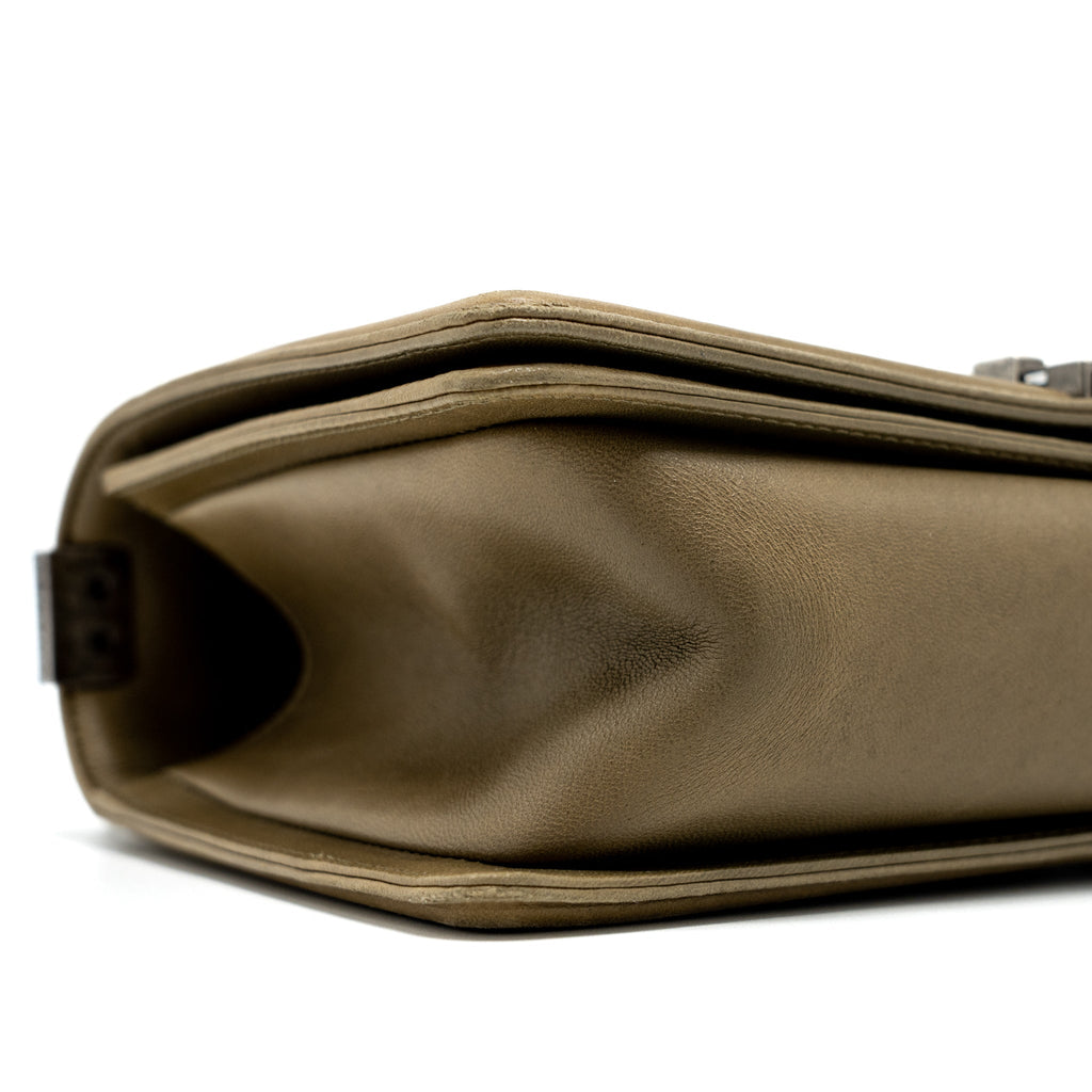 CHANEL MEDIUM BOY BAG LAMBSKIN KHAKI RUTHENIUM HARDWARE