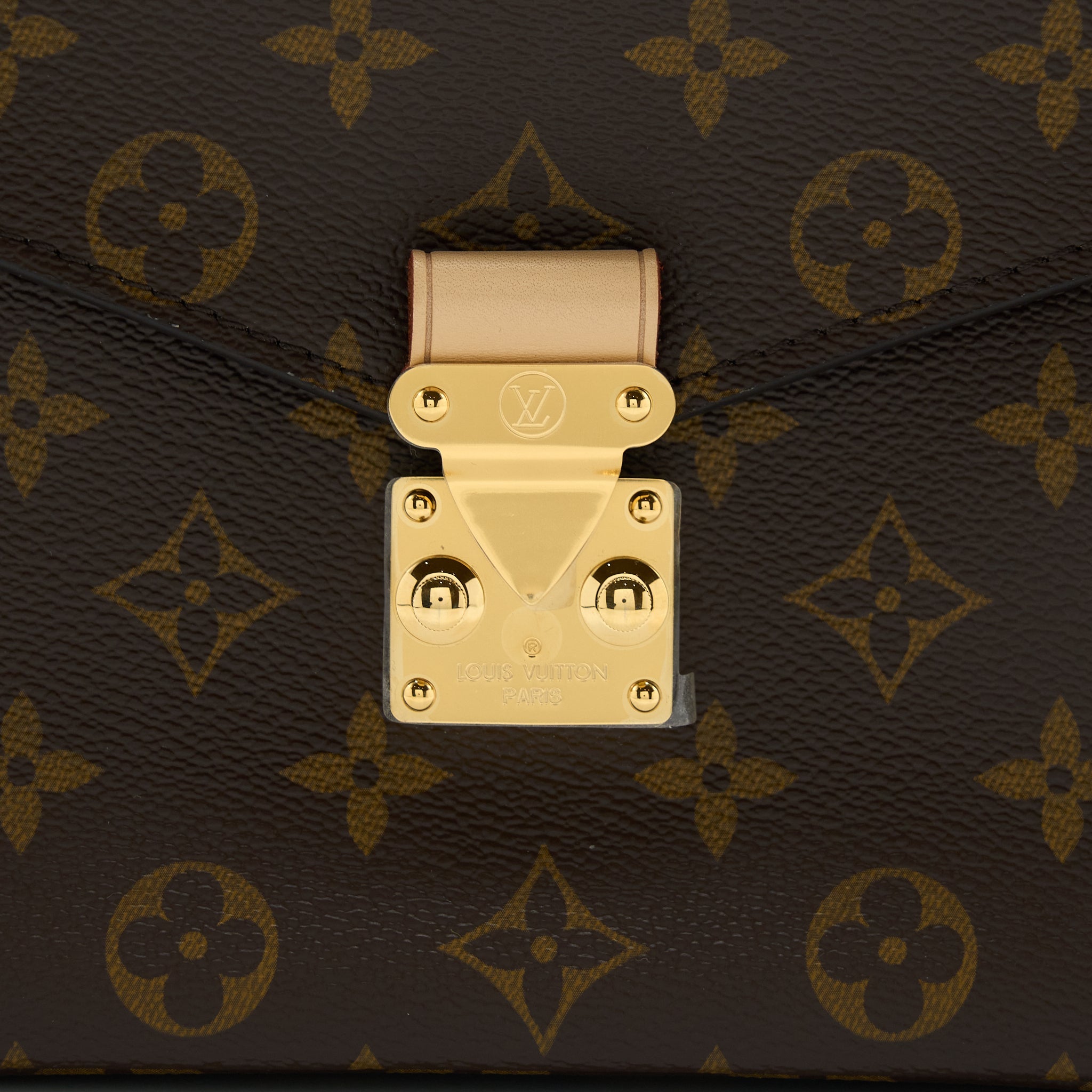 LOUIS VUITTON POCHETTE MÉTIS MONOGRAM CANVAS GHW