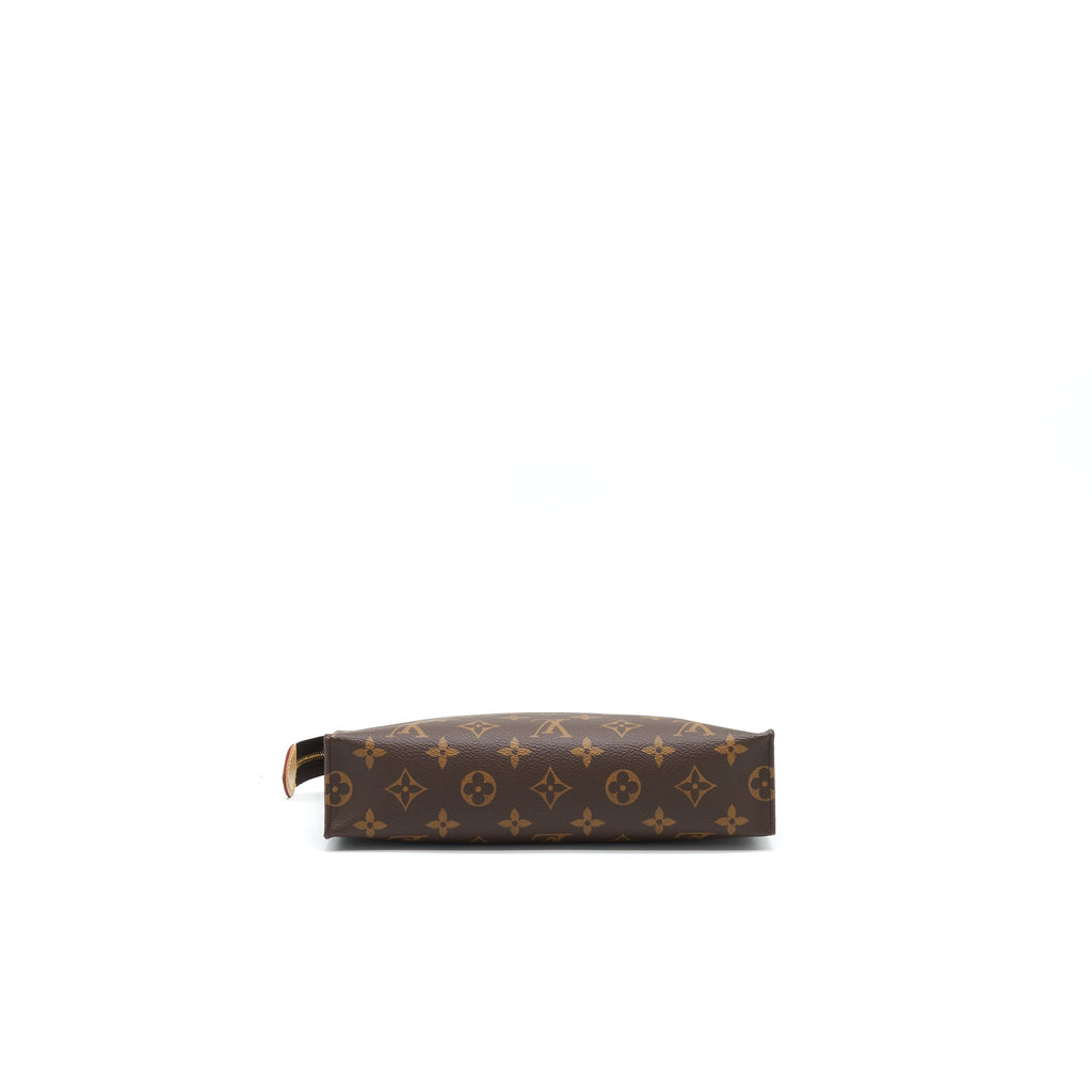 LOUIS VUITTON TOILETRY 26 IN MONOGRAM