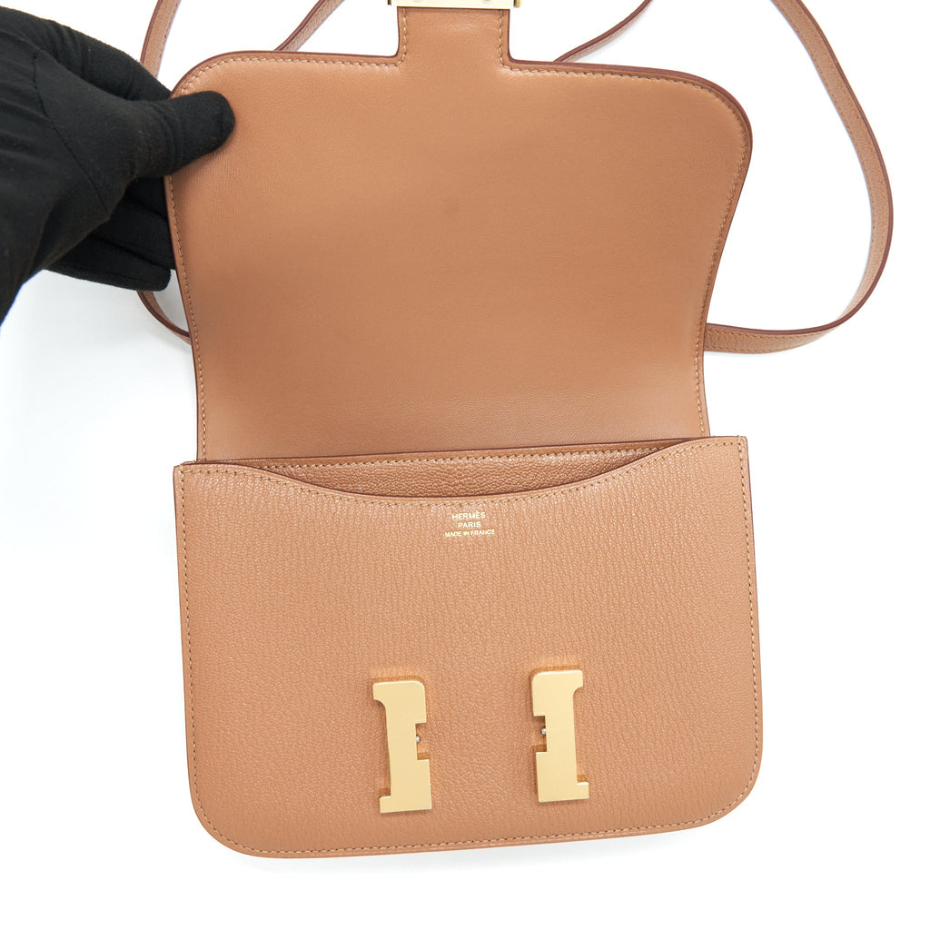 HERMES MINI CONSTANCE CHÈVRE MYSORE 2J QUEBRACHO RGHW STRAP Z