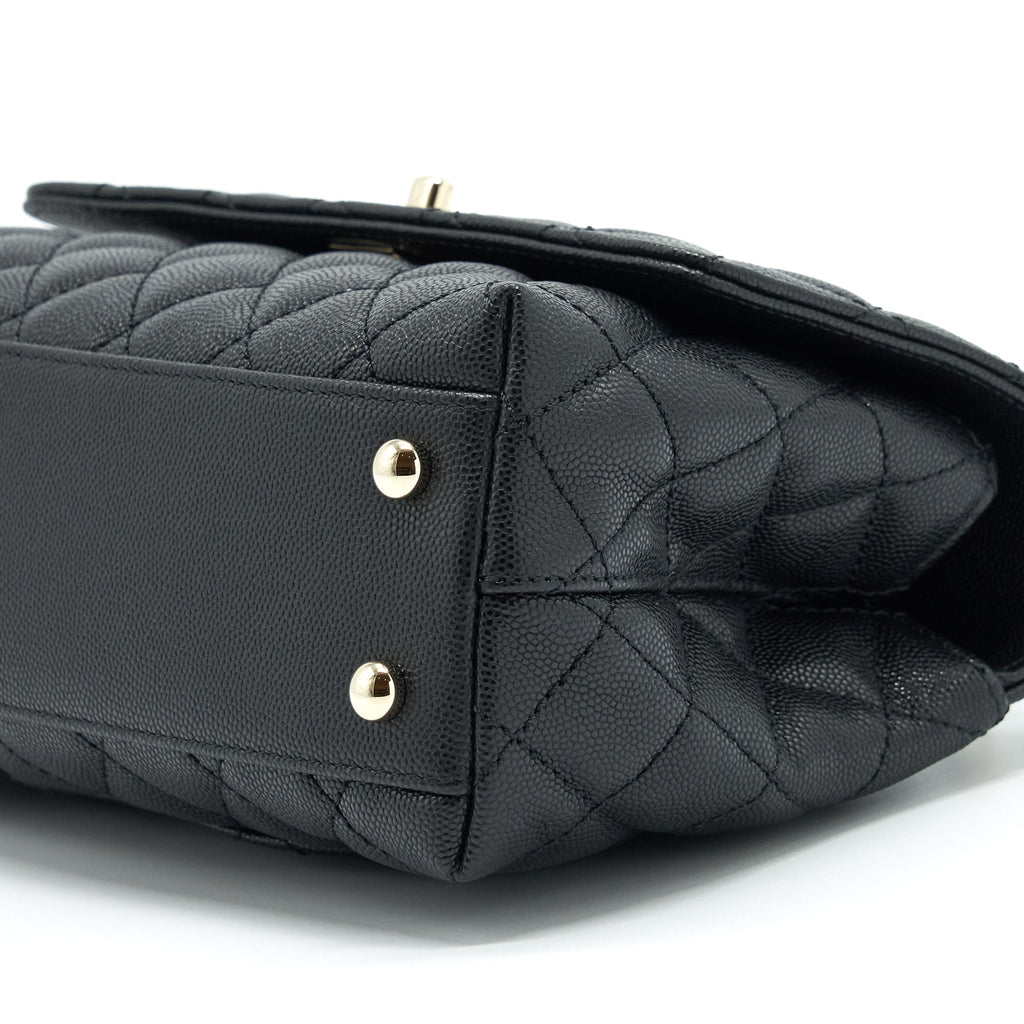 CHANEL 22P SMALL COCO HANDLE CAVIAR BLACK LGHW (MICROCHIP)