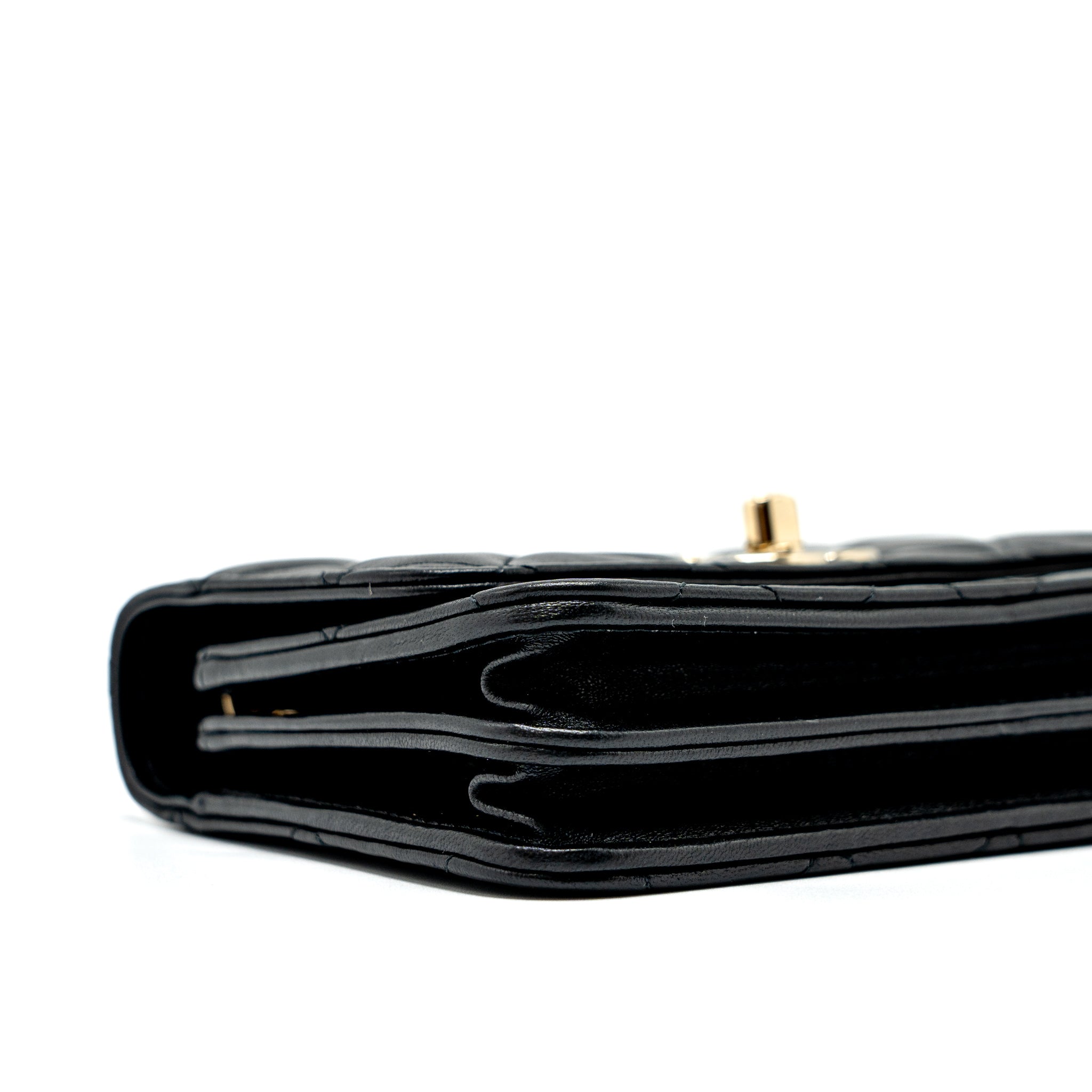 CHANEL MINI TRENDY CC WALLET ON CHAIN LAMBSKIN BLACK LGHW (MICROCHIP)