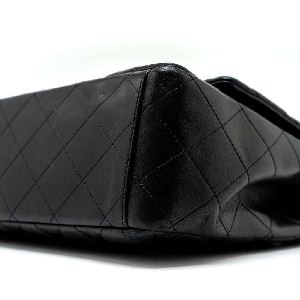 CHANEL MAXI CLASSIC SINGLE FLAP BAG LAMBSKIN BLACK GHW