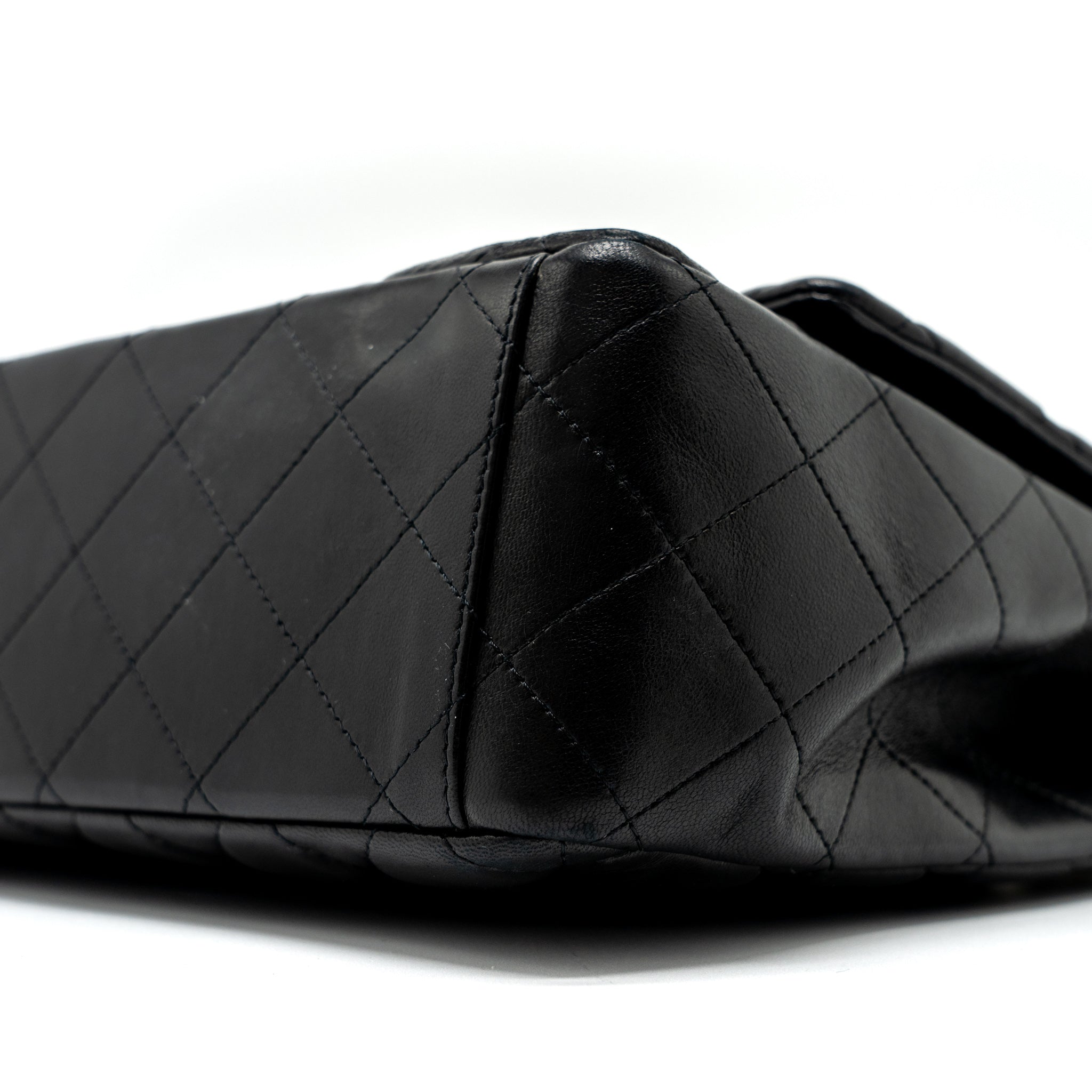 CHANEL MAXI CLASSIC SINGLE FLAP BAG LAMBSKIN BLACK GHW