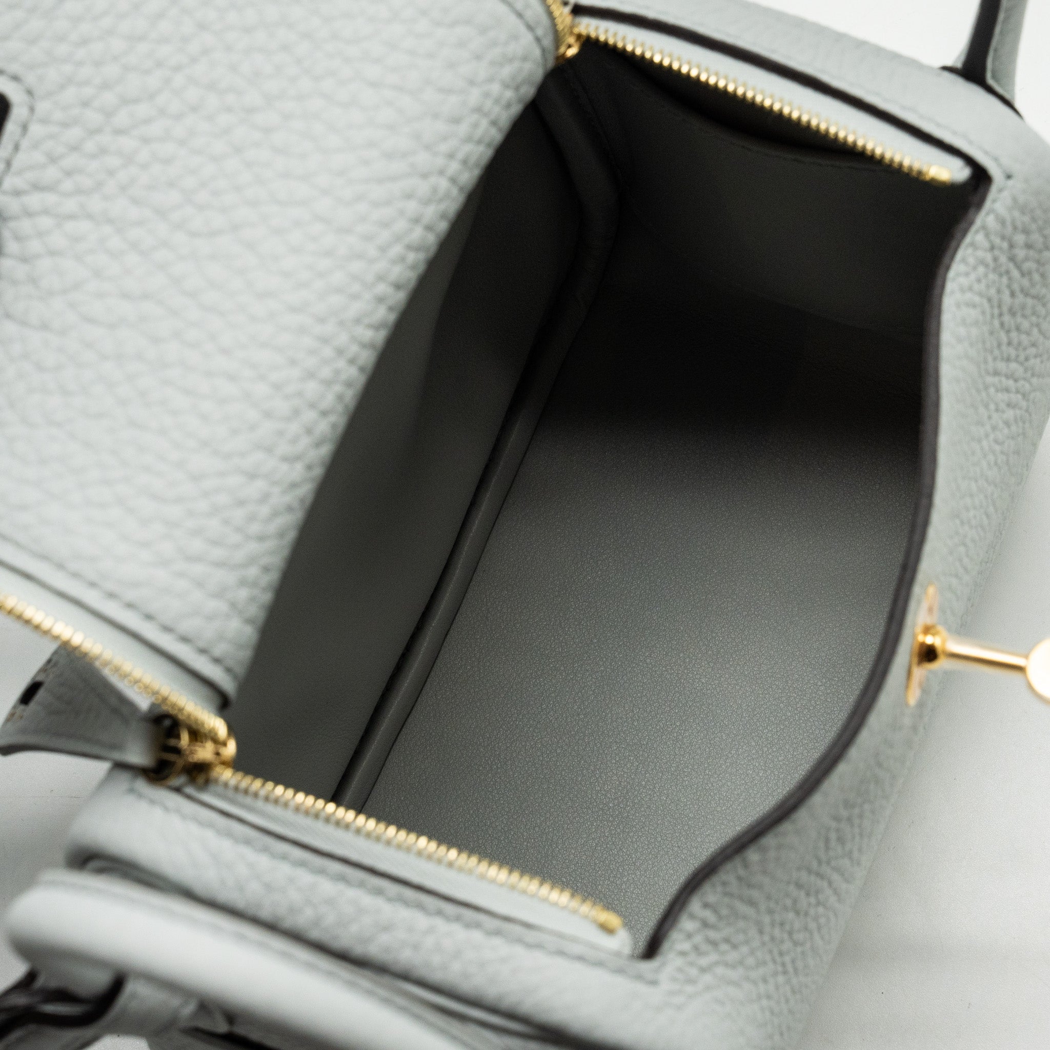 HERMES MINI LINDY CLEMENCE BLUE PALE GHW