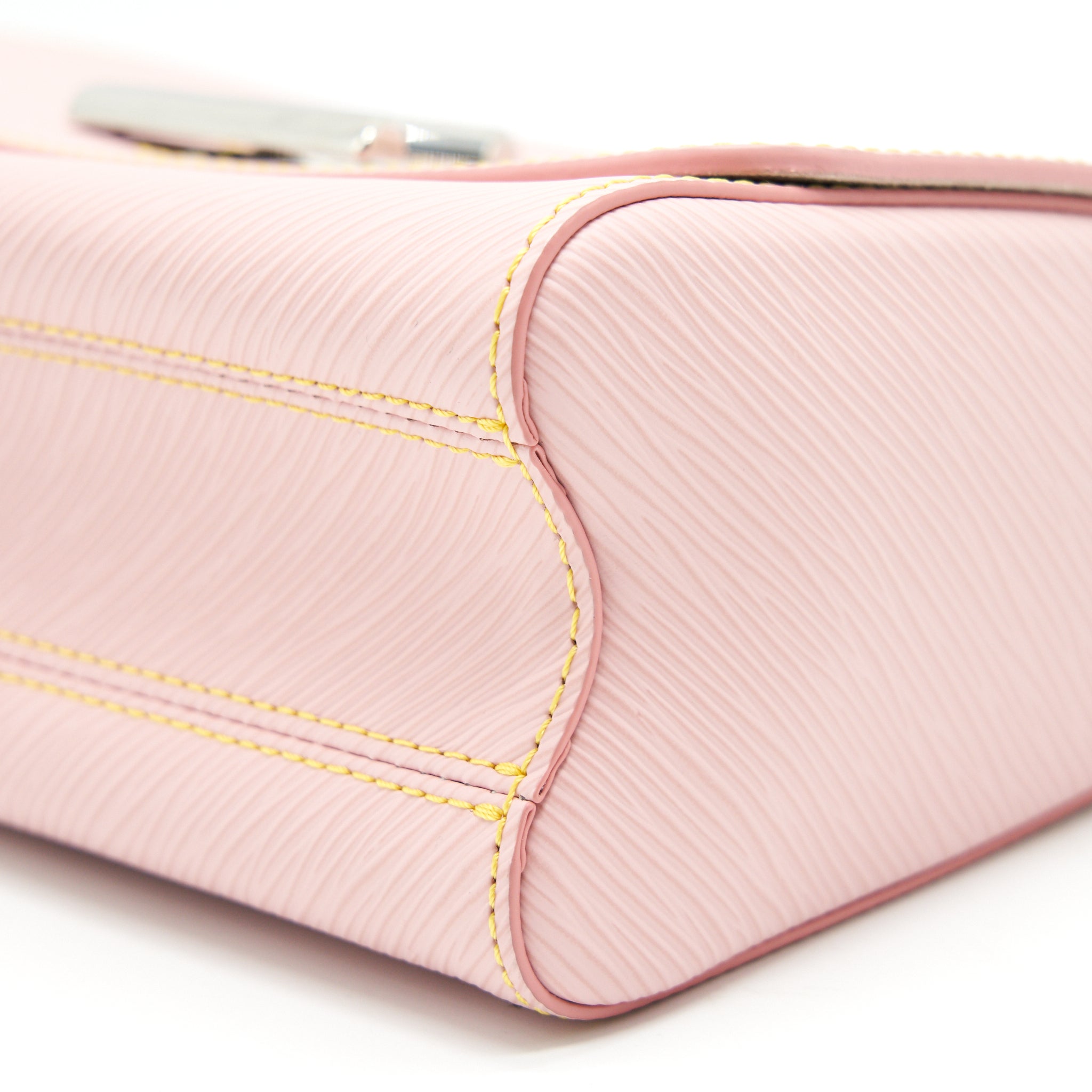 LOUIS VUITTON TWIST BAG MM PINK SHW