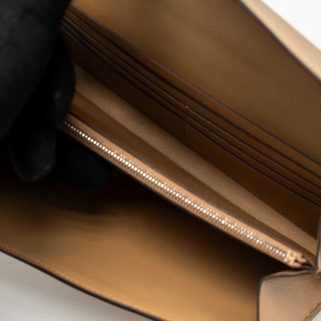 HERMES CONSTANCE TO GO EPSOM CHAI/NATA LAQUE HARDWARE