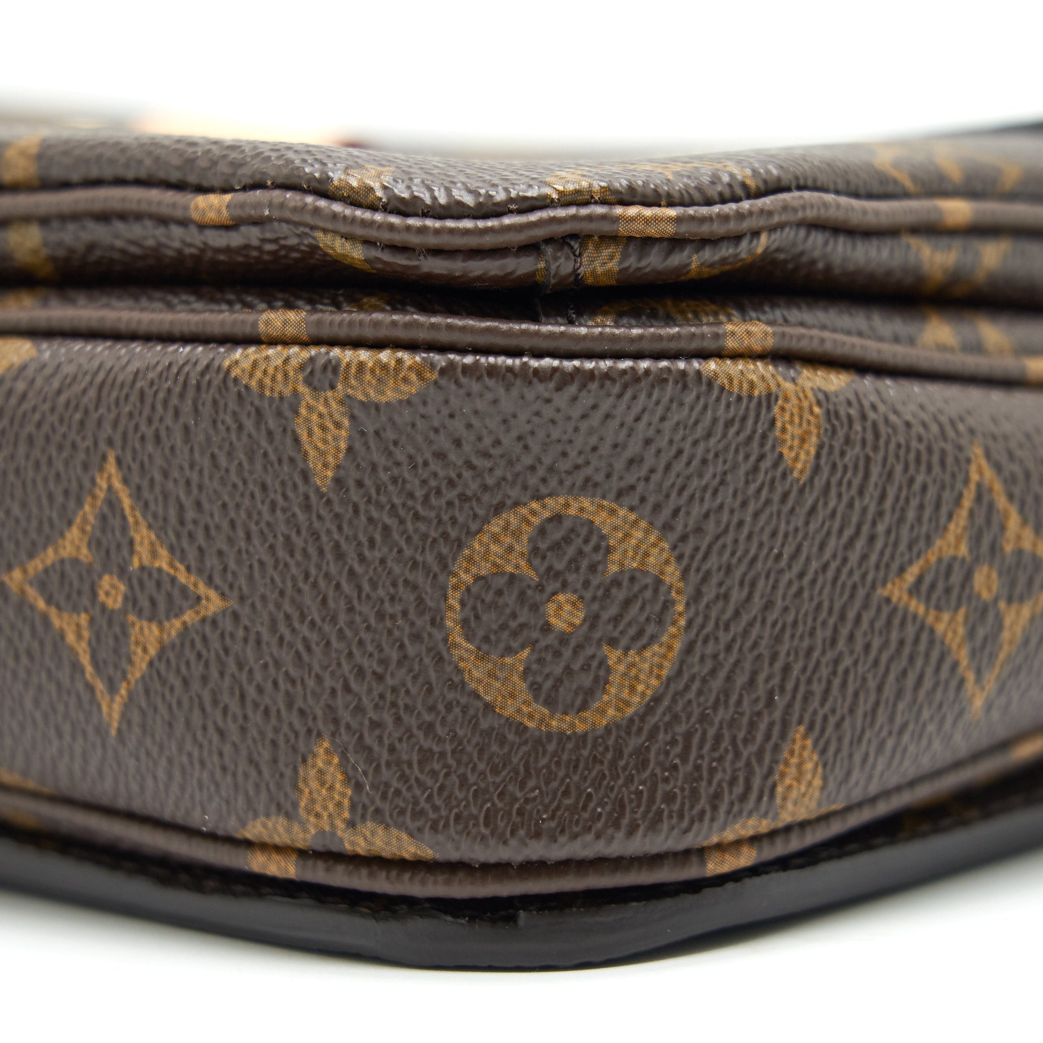 LOUIS VUITTON POCHETTE METIS MONOGRAM
