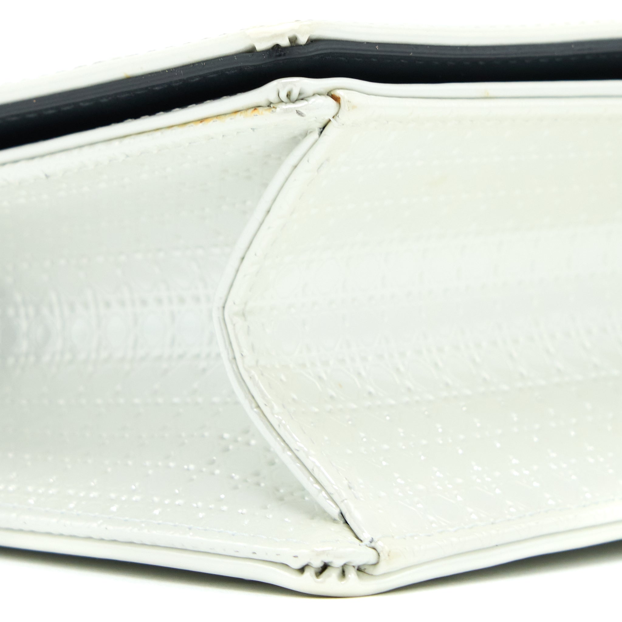 DIOR SMALL DIORMA METALLIC WHITE LGHW
