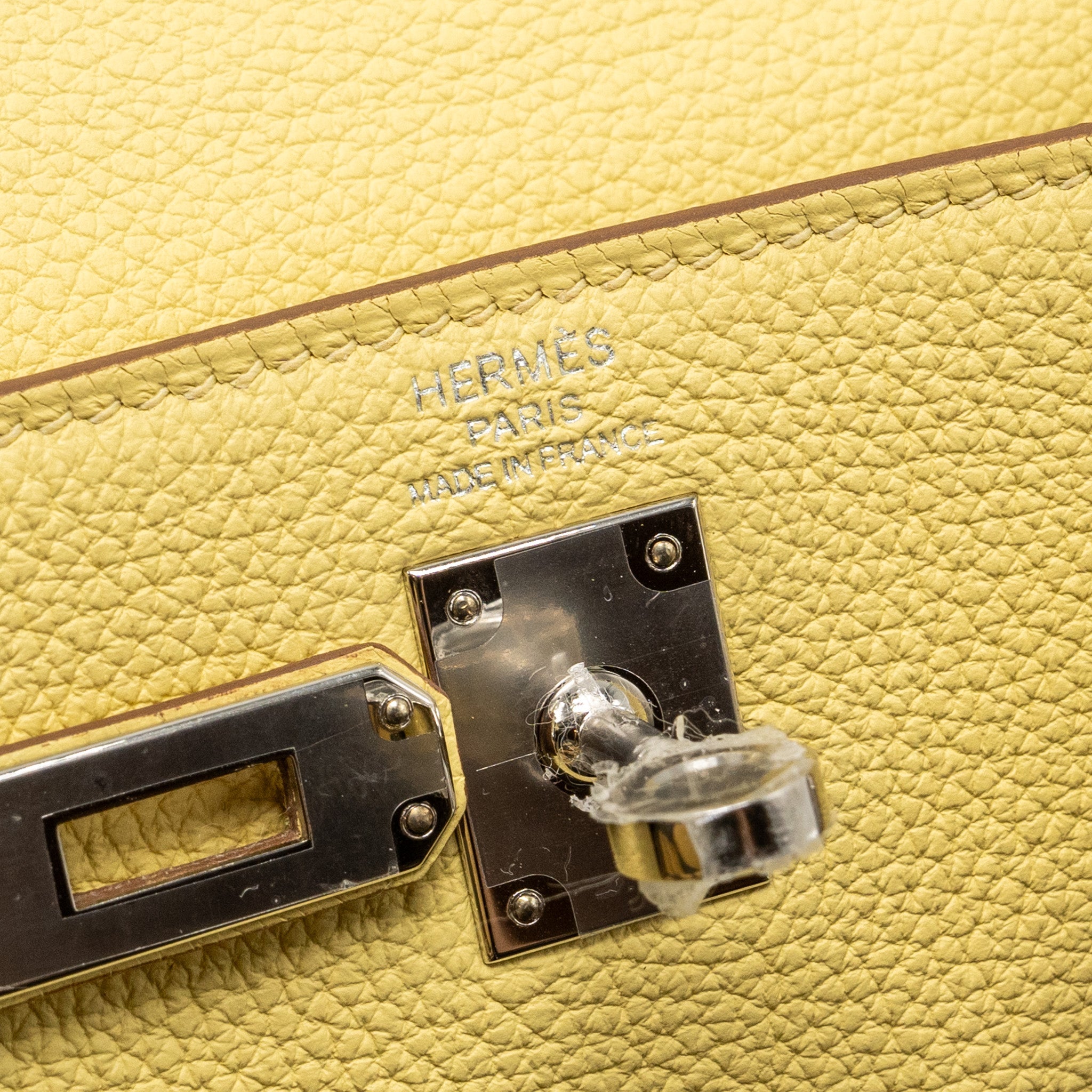 HERMES KELLY 25 TOGO 1Z JAUNE POUSSIN SHW