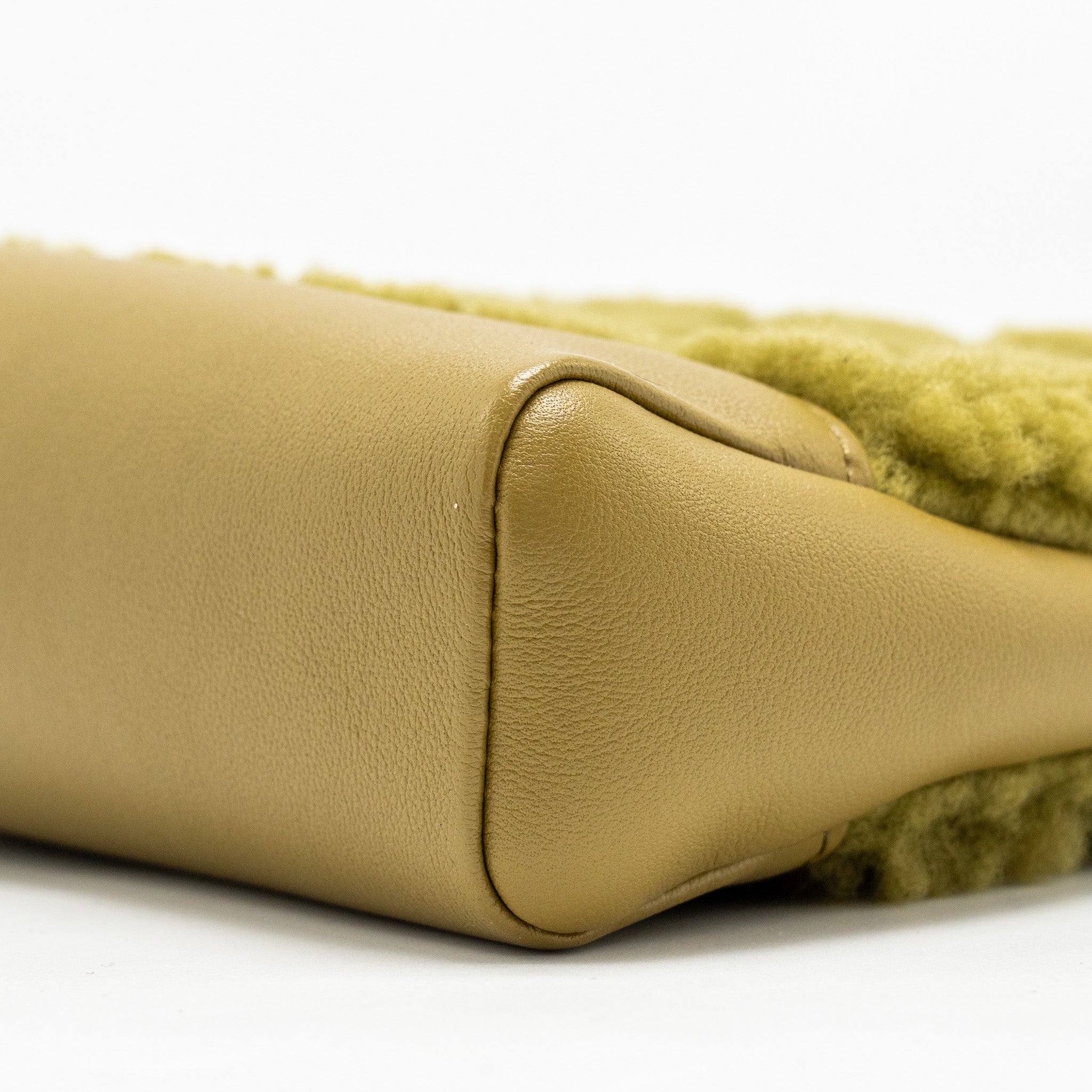 CHANEL MINI 31 BAG CALFSKIN/FUR OLIVE GREEN LGHW(MICROCHIP)