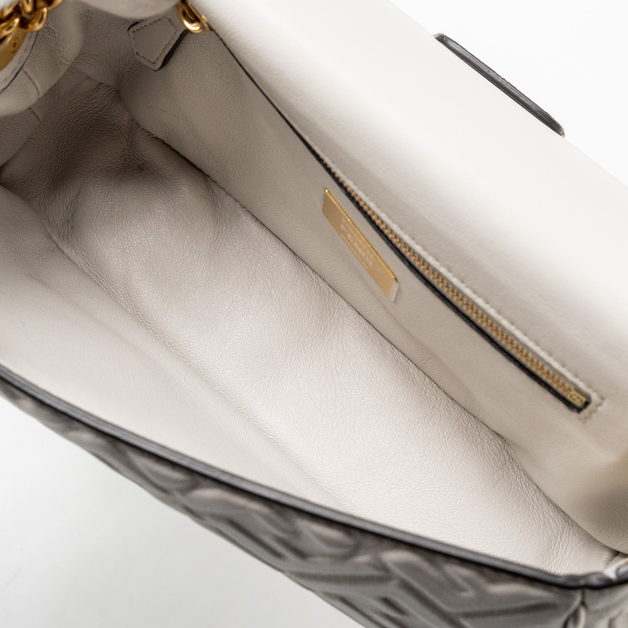 FENDI MEDIUM BAGUETTE BAG FF EMBOSSED NAPPA GREY GHW
