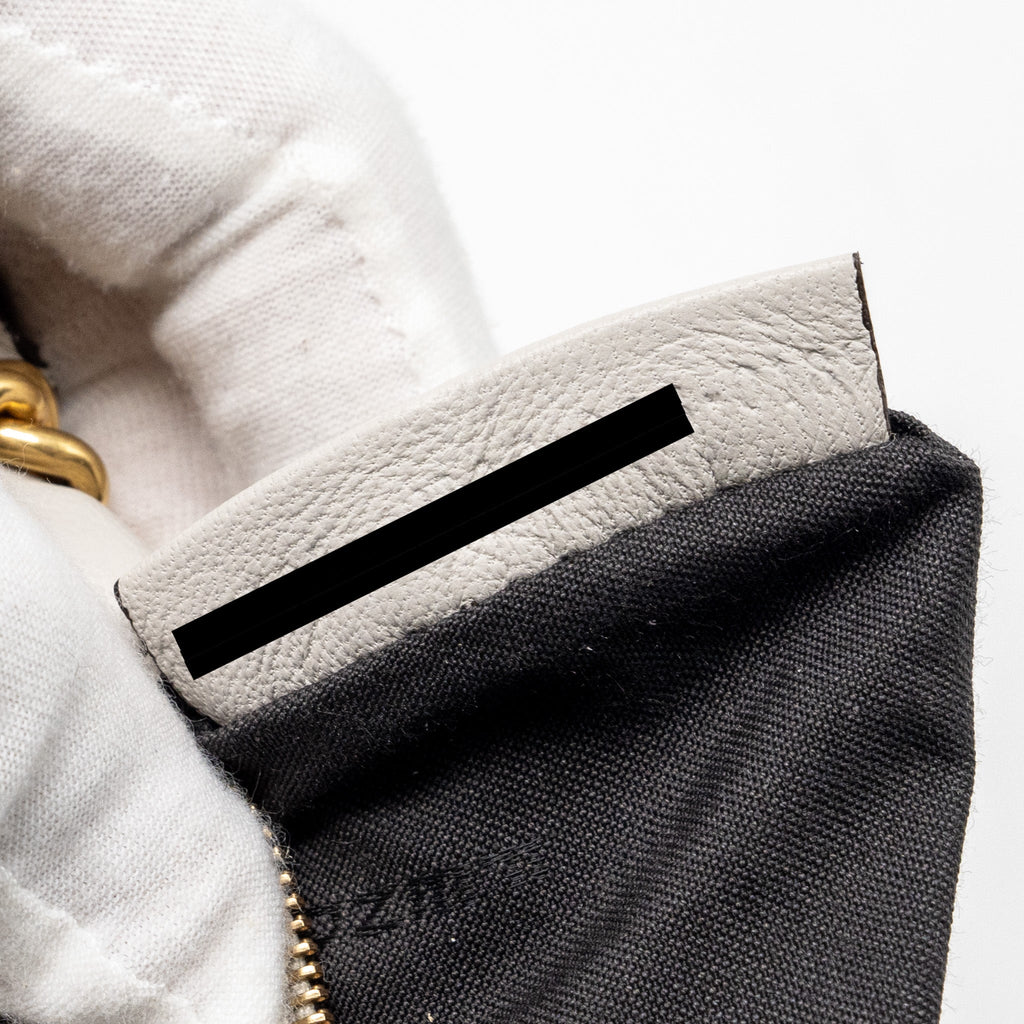 FENDI MEDIUM BAGUETTE BAG FF EMBOSSED NAPPA GREY GHW