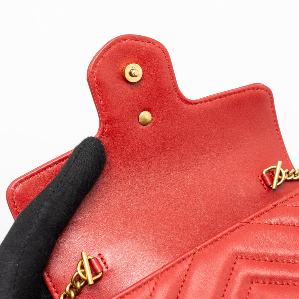 GUCCI SUPER MINI GG MARMONT CALFSKIN RED GHW