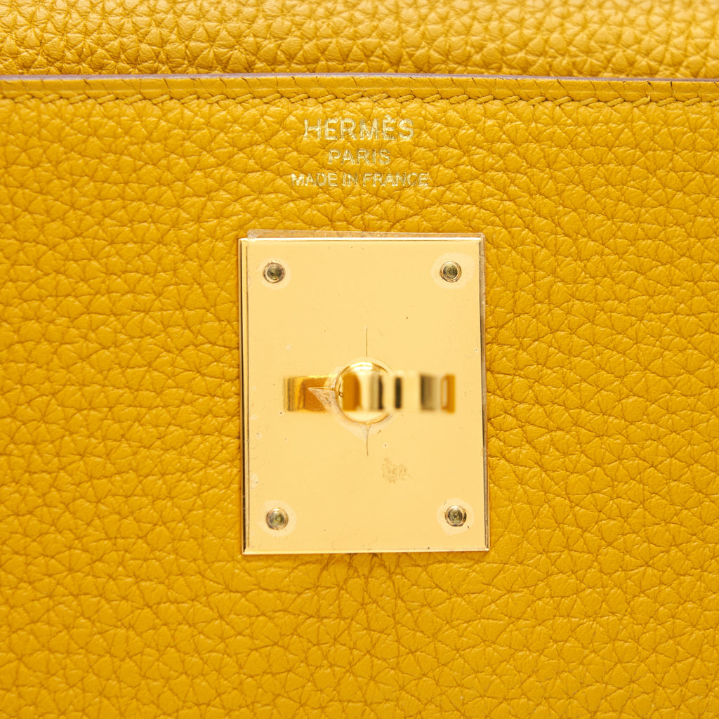 HERMES KELLY 28 CLEMENCE JAUNE AMBER GHW