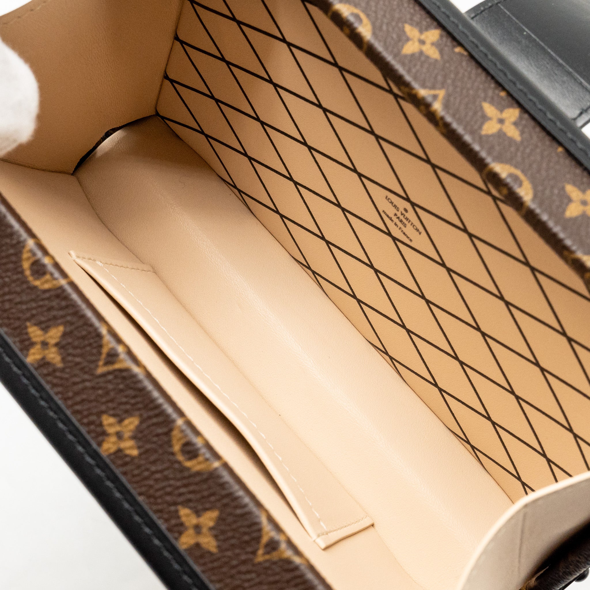 LOUIS VUITTON PETITE MALLE MONOGRAM CANVAS GHW