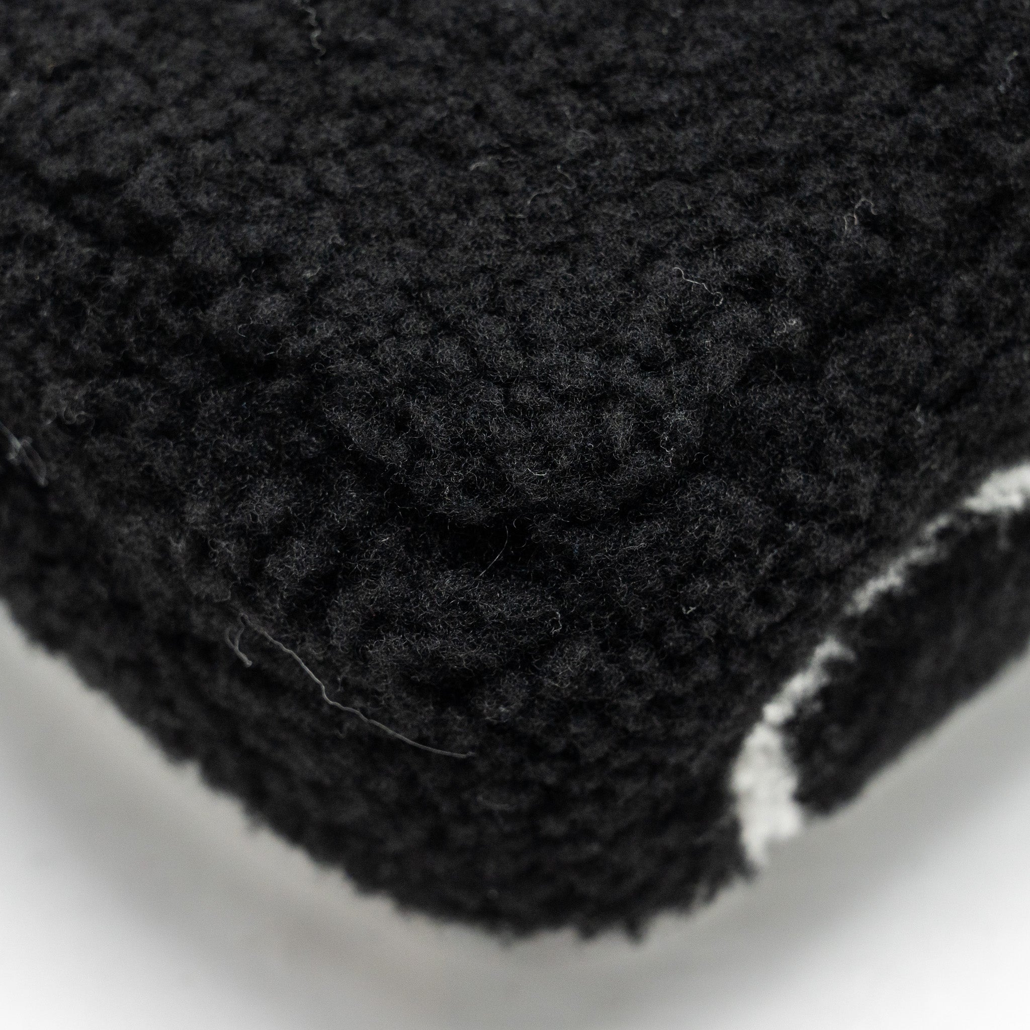 CHANEL 22A FLUFFY CAMELLIA FLAP BAG EMBROIDERED SHEARLING LAMBSKIN BLACK / WHITE SHW (MICROCHIP)
