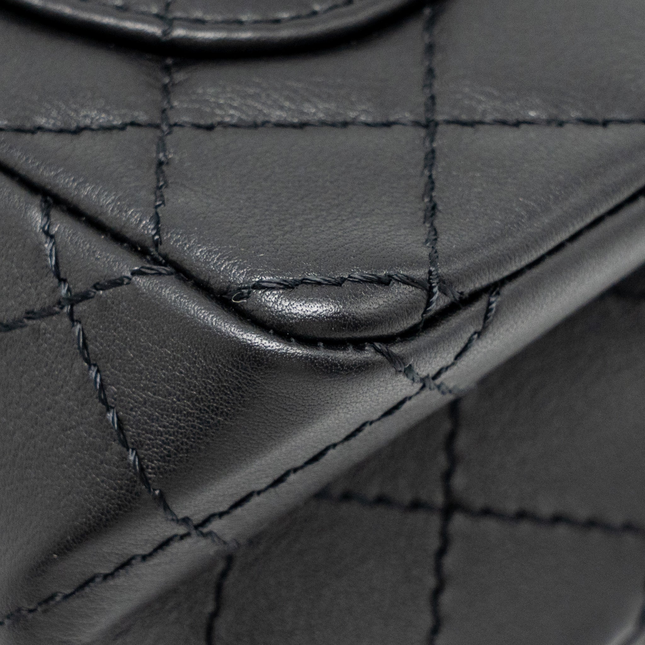CHANEL MINI 2.55 REISSUE AGED CALFSKIN BLACK SHW (MICROCHIP)