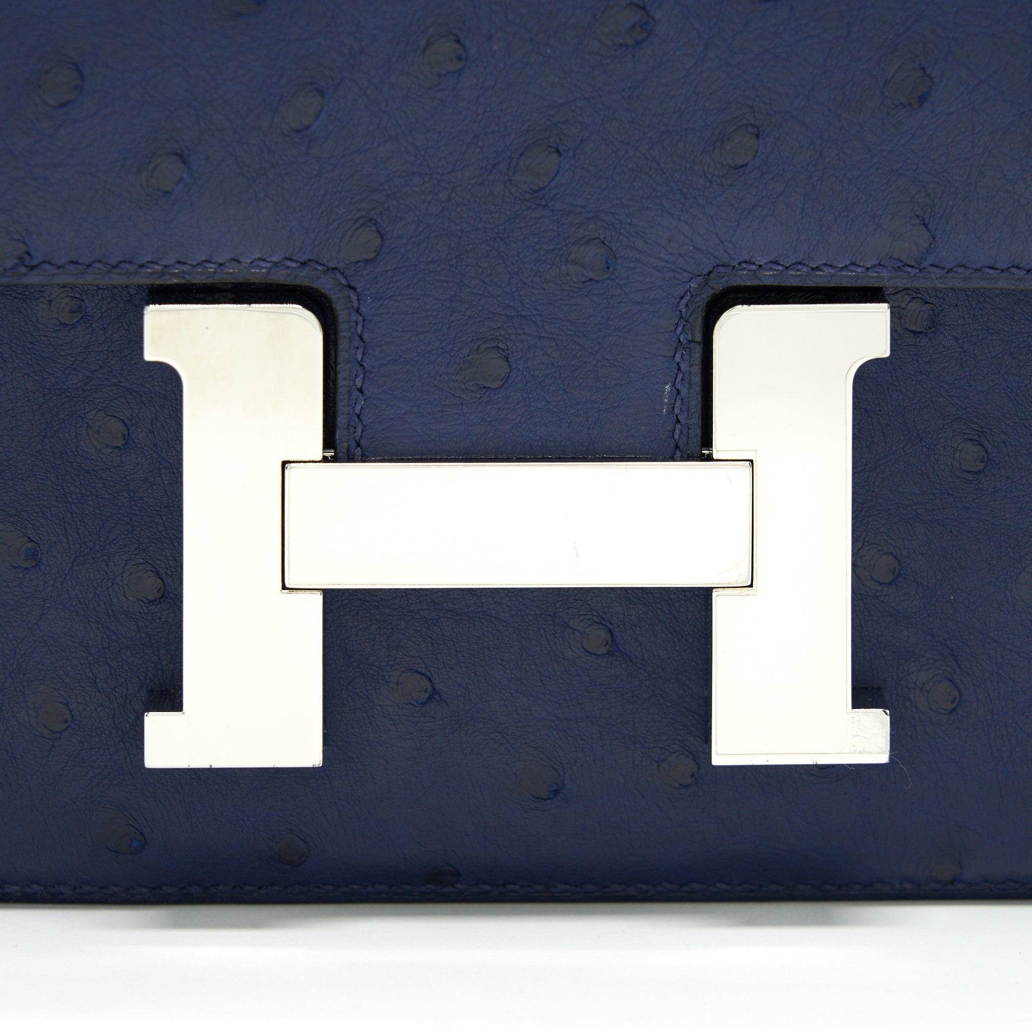HERMES CONSTANCE 24 OSTRICH BLUE IRIS SHW