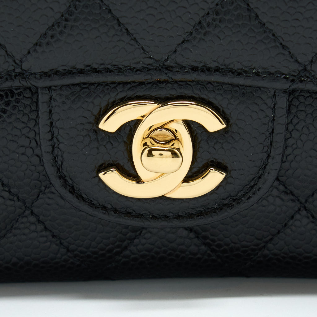 CHANEL MEDIUM CLASSIC FLAP BAG CAVIAR BLACK GHW