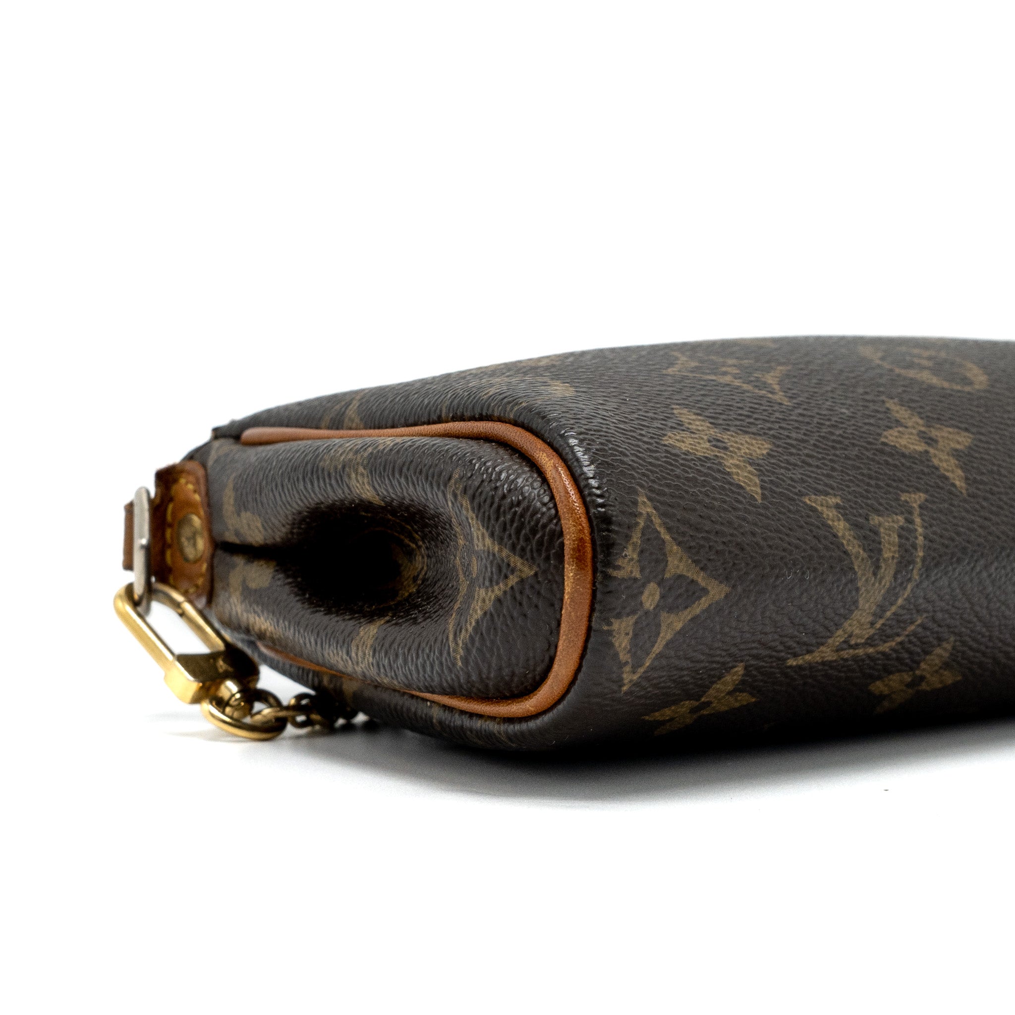 LOUIS VUITTON EVA POCHETTE BAG MONOGRAM CANVAS GHW
