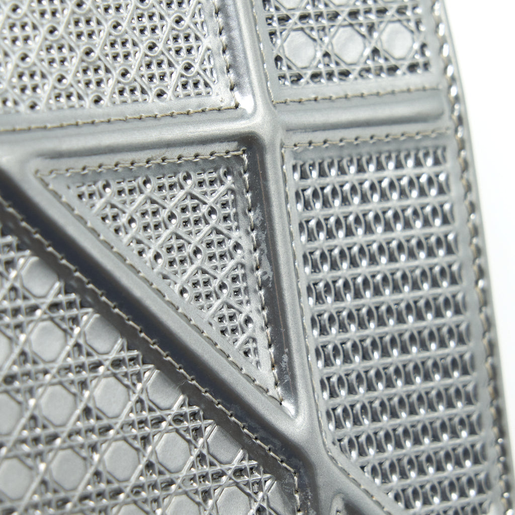 DIOR DIORAMA WALLET ON CHAIN METALLIC SILVER SHW