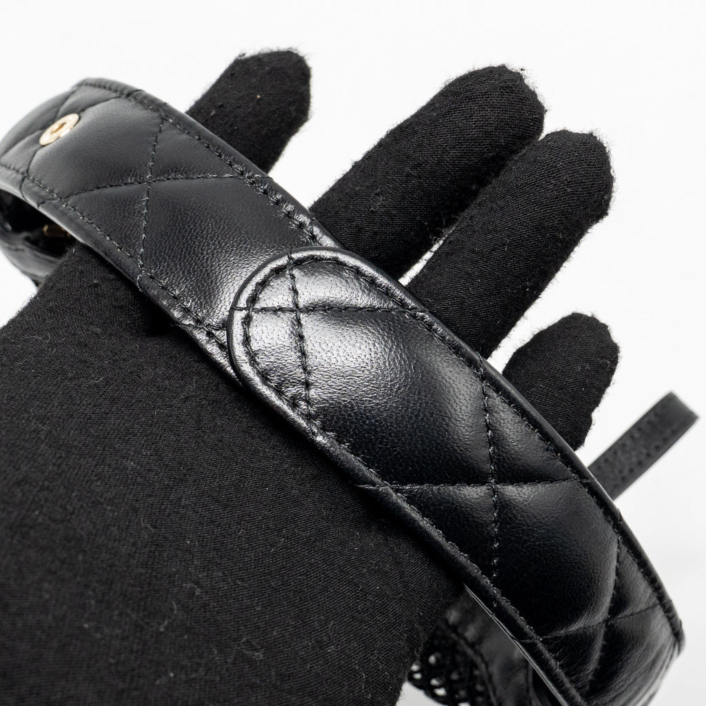 CHANEL 25S HALF MOON CLUTCH MESH/ LAMBSKIN BLACK LGHW (MICROCHIP)