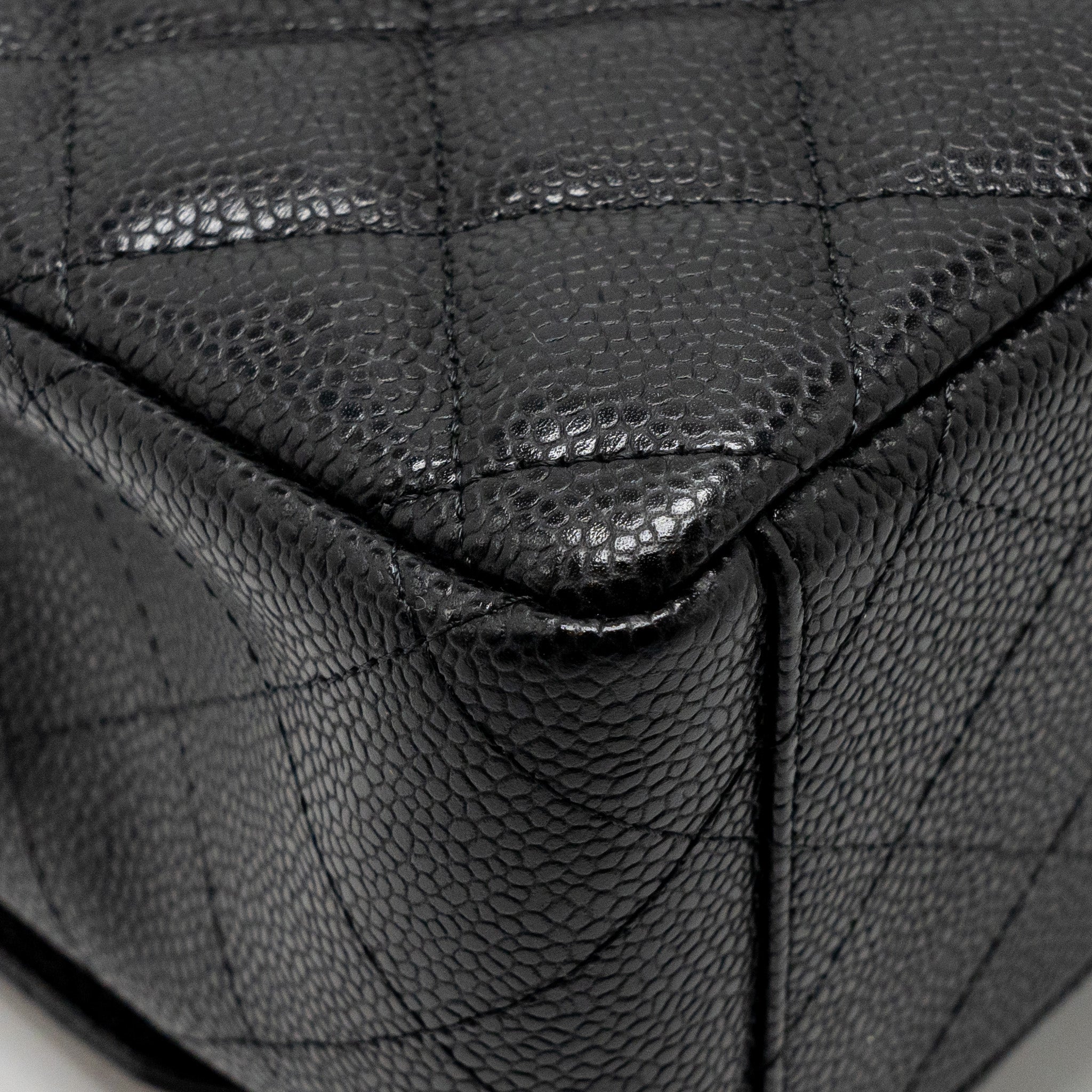CHANEL MAXI CLASSIC DOUBLE FLAP BAG CAVIAR BLACK GHW