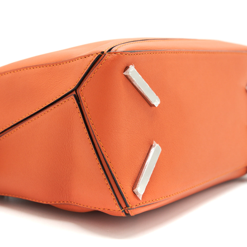 LOEWE SMALL PUZZLE BAG IN ORANGE